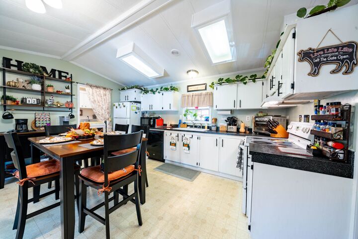 Property Photo: 13 N Dewberry NH 03067