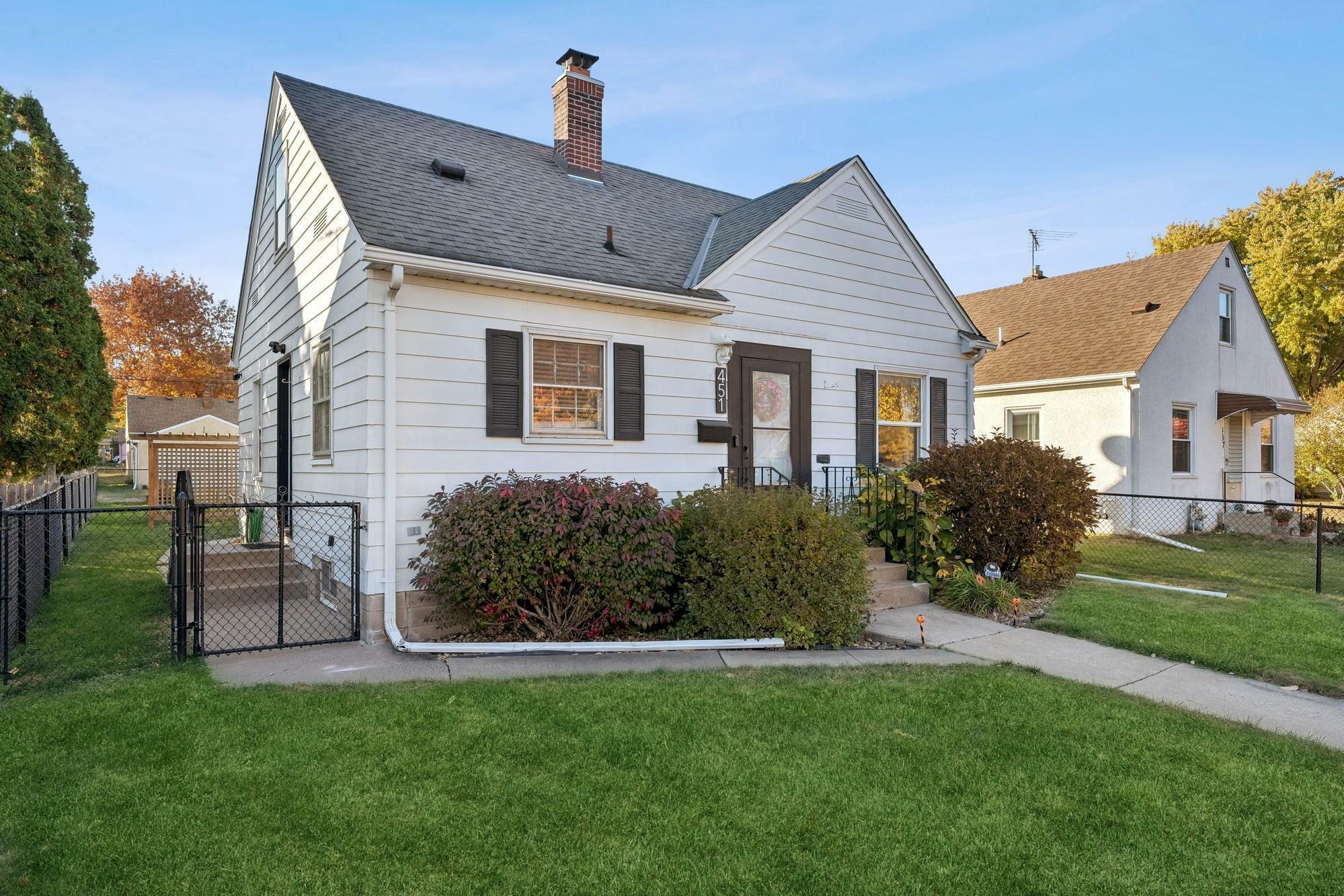 Property Photo:  451 15th Avenue N  MN 55075 