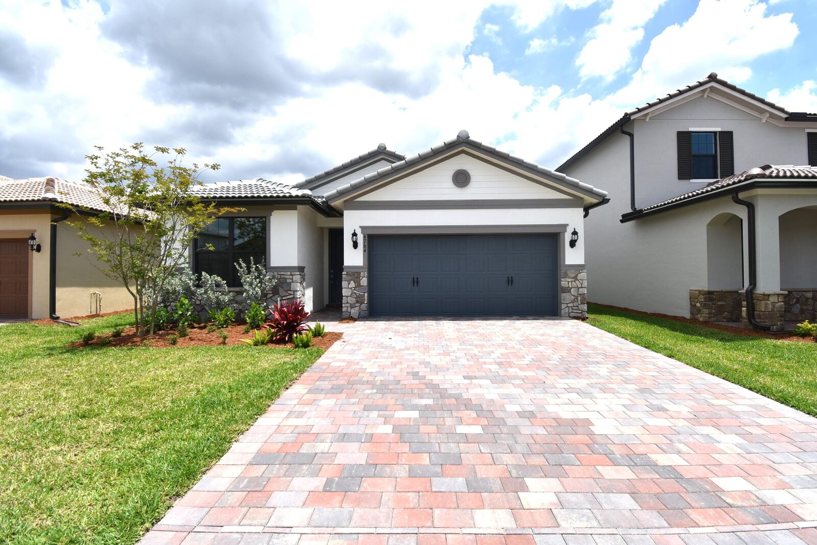 Property Photo: 4764 Chantilly Road FL 33467