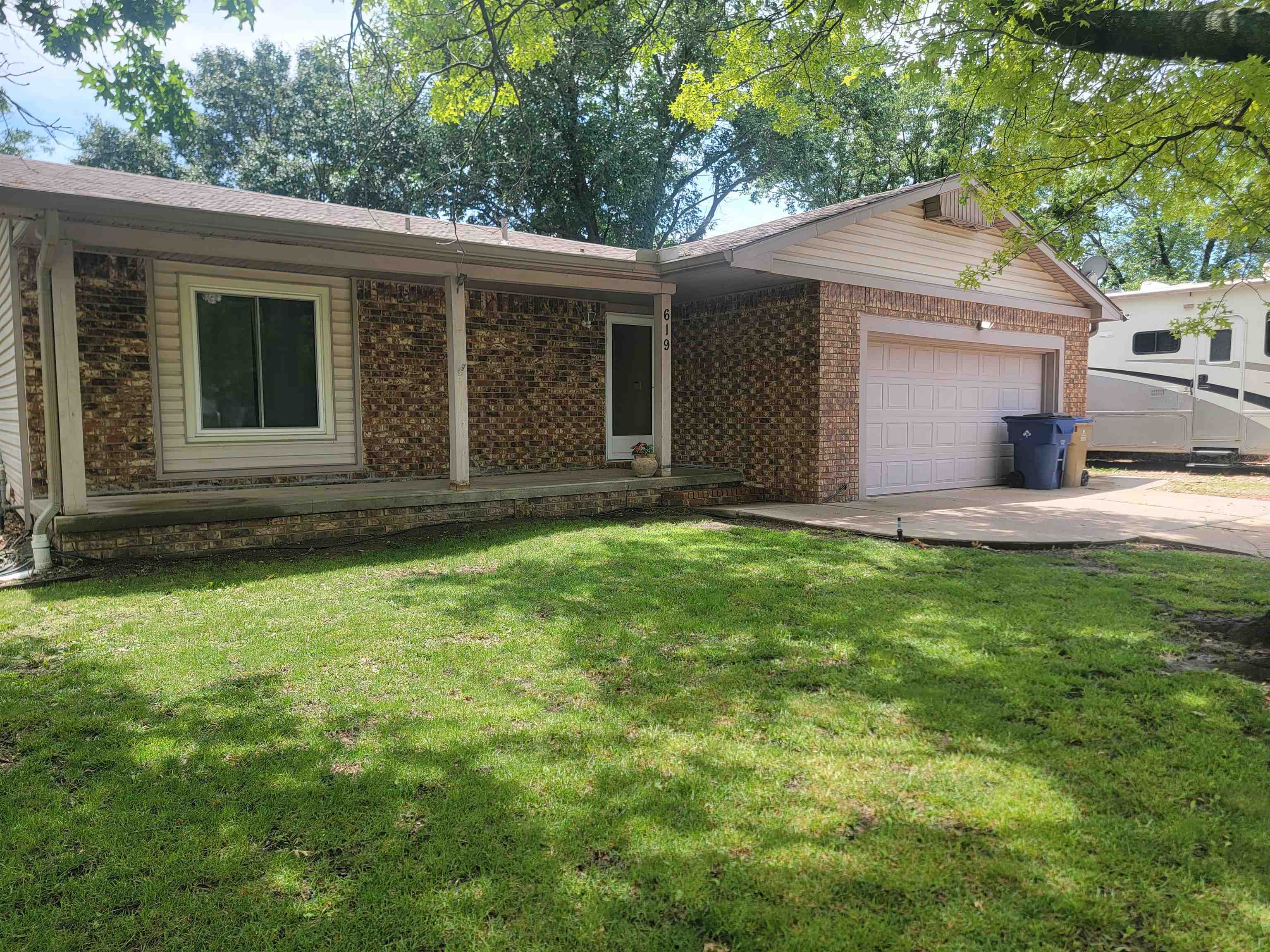 619 W Allison St  Andover KS 67002-9414 photo