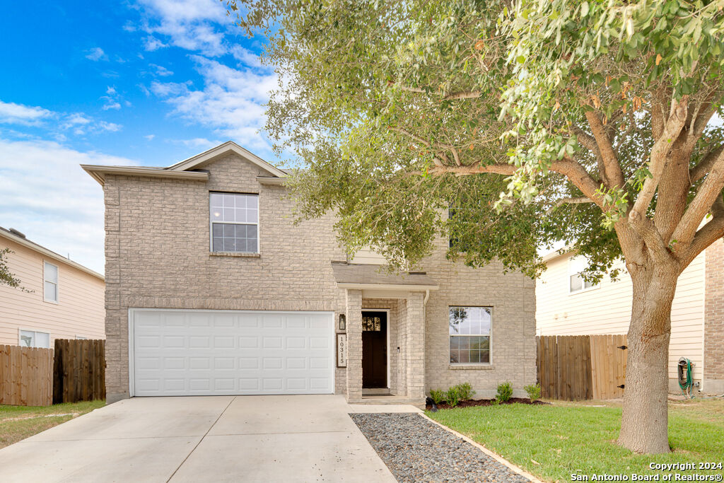 Property Photo: 10315 Red Iron Crk TX 78109