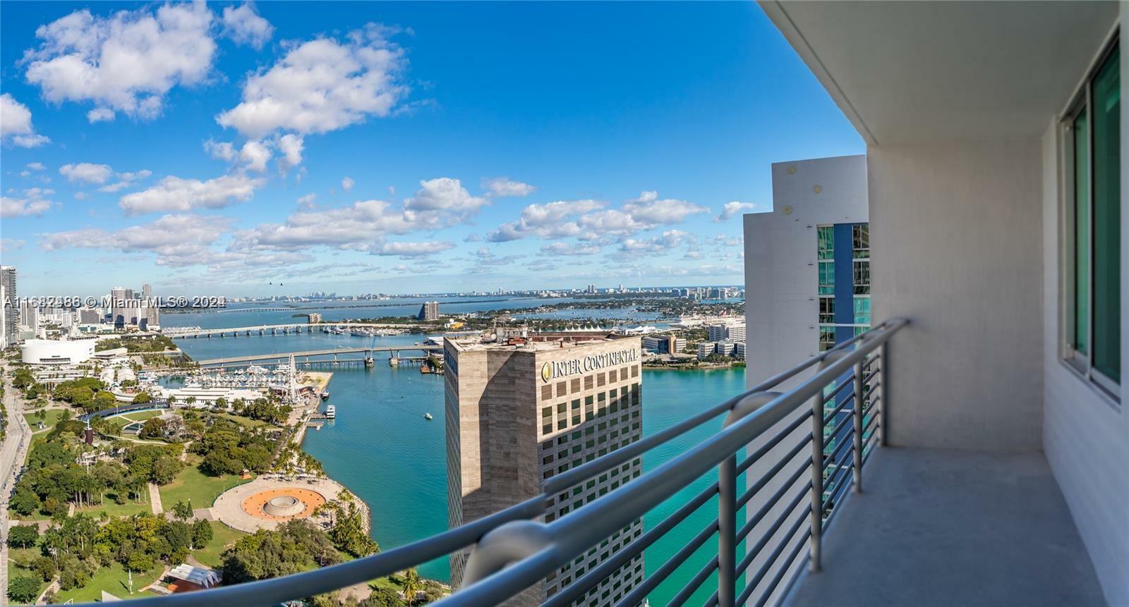 Property Photo:  325 S Biscayne Blvd 4318  FL 33131 