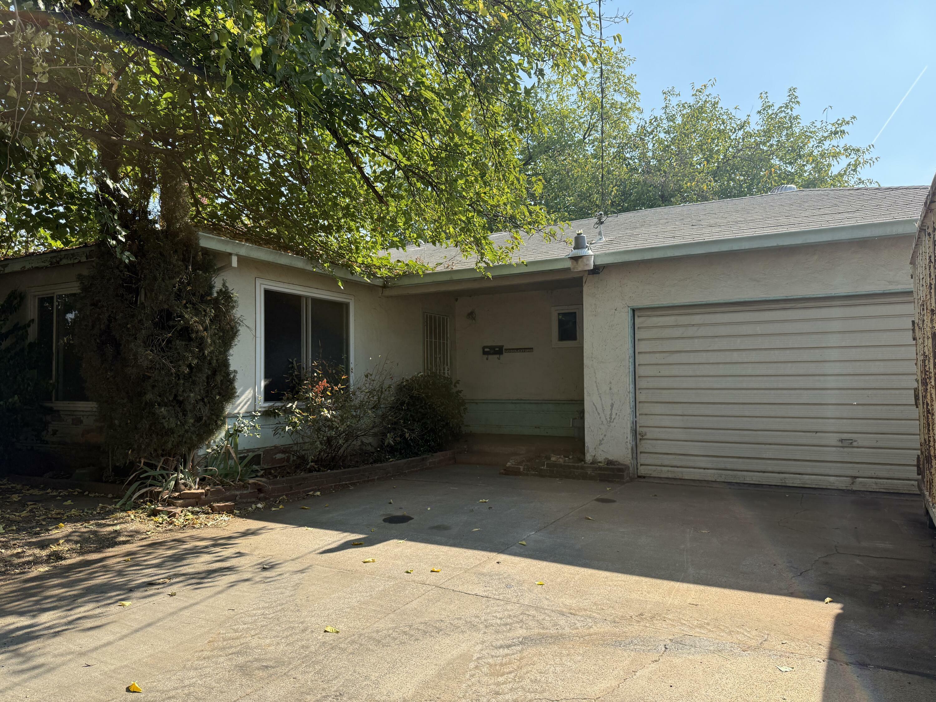 2561 Hawn Avenue  Redding CA 96002 photo