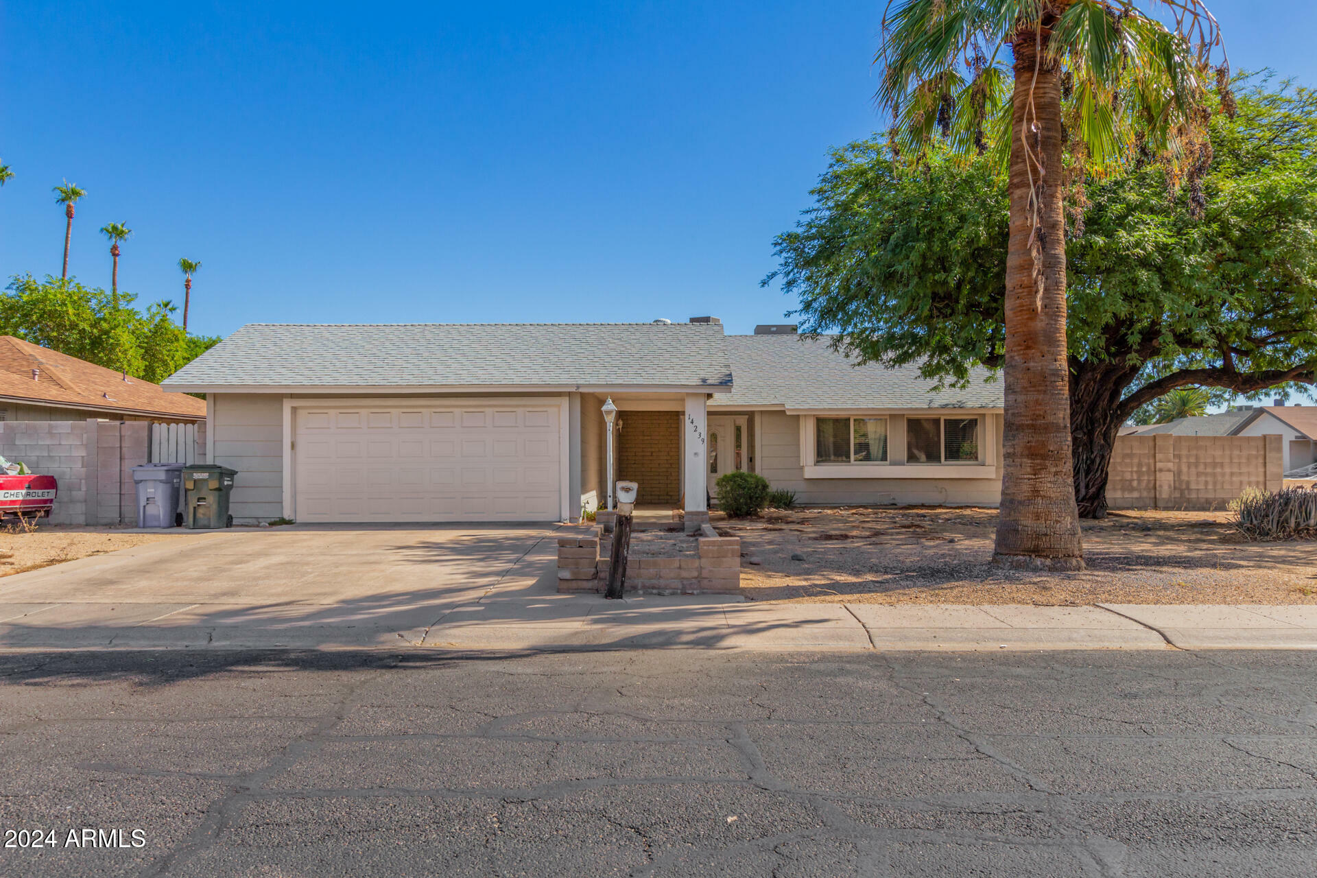 Property Photo:  14239 N 42nd Avenue  AZ 85053 