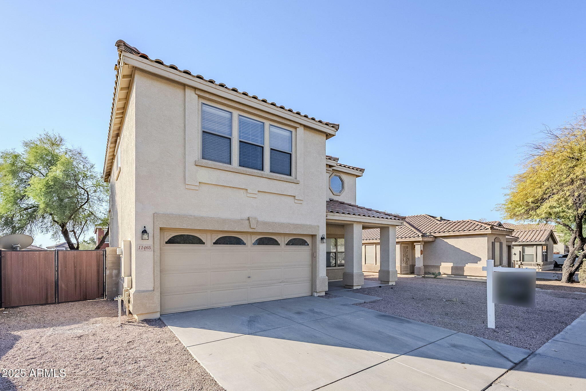 Property Photo: 11465 E Florian Avenue AZ 85208
