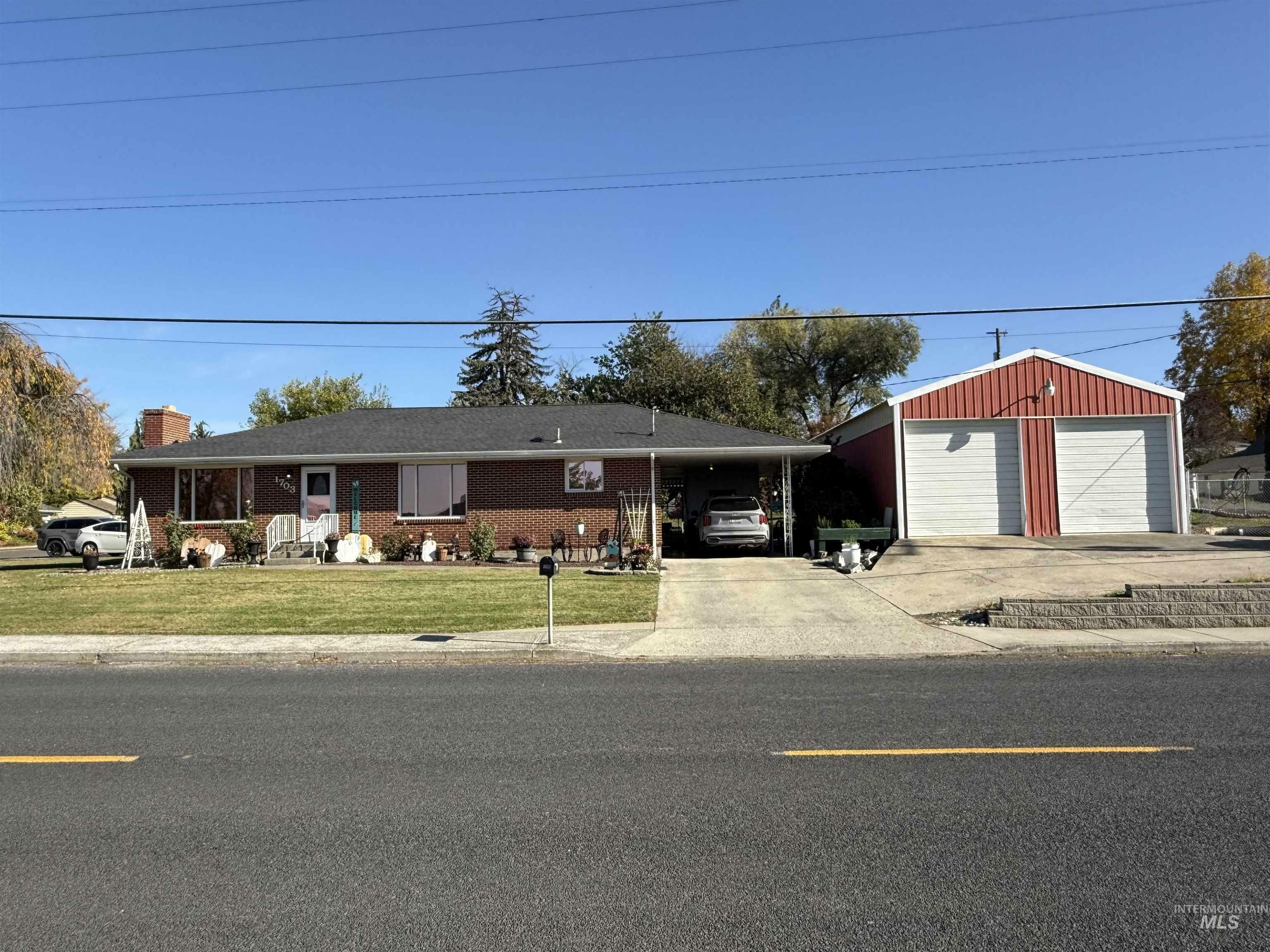 Property Photo:  1703 14th Street  ID 83501 