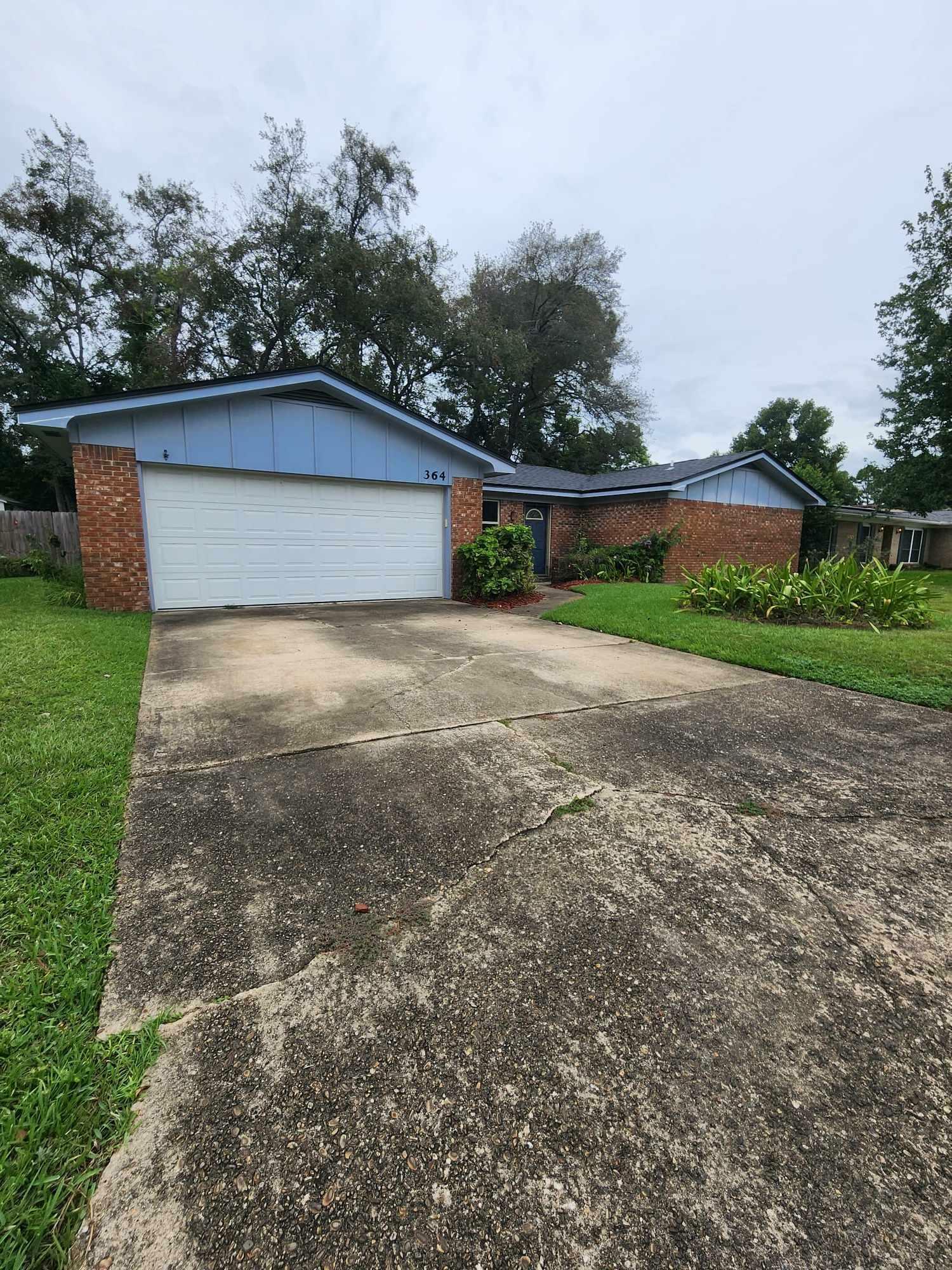 Property Photo:  364 NW Marie Circle  FL 32548 