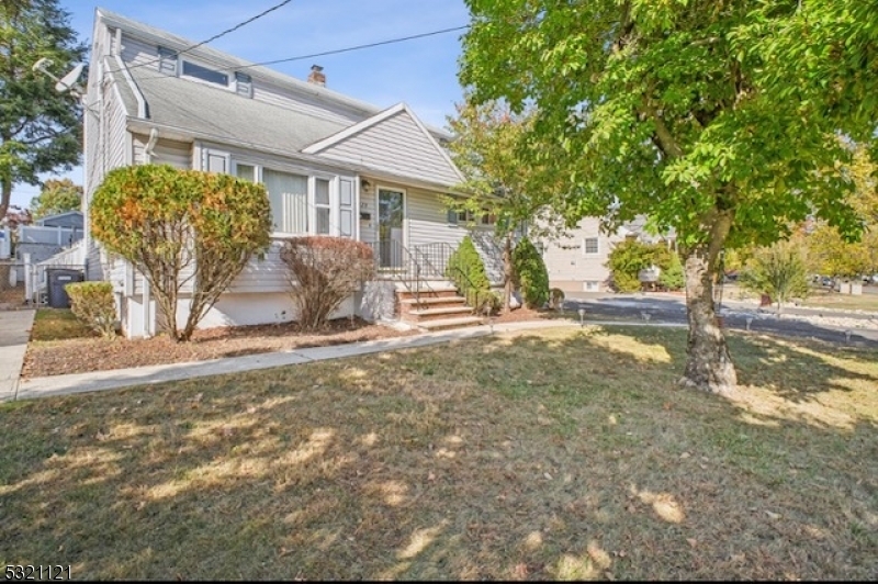 Property Photo: 1429 Linbarger Ave NJ 07062