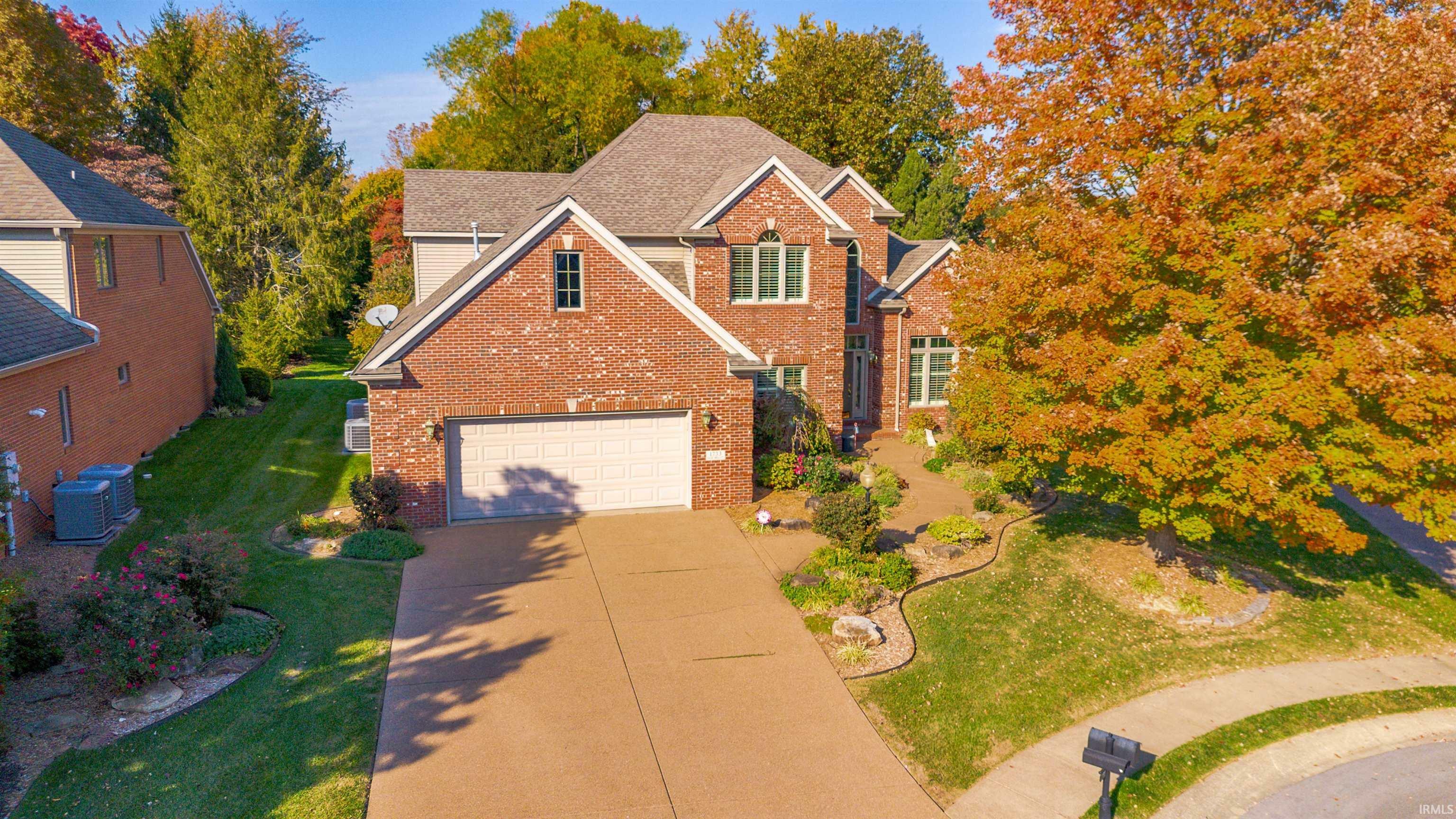 Property Photo:  1733 Olde Mill Court  IN 47630 