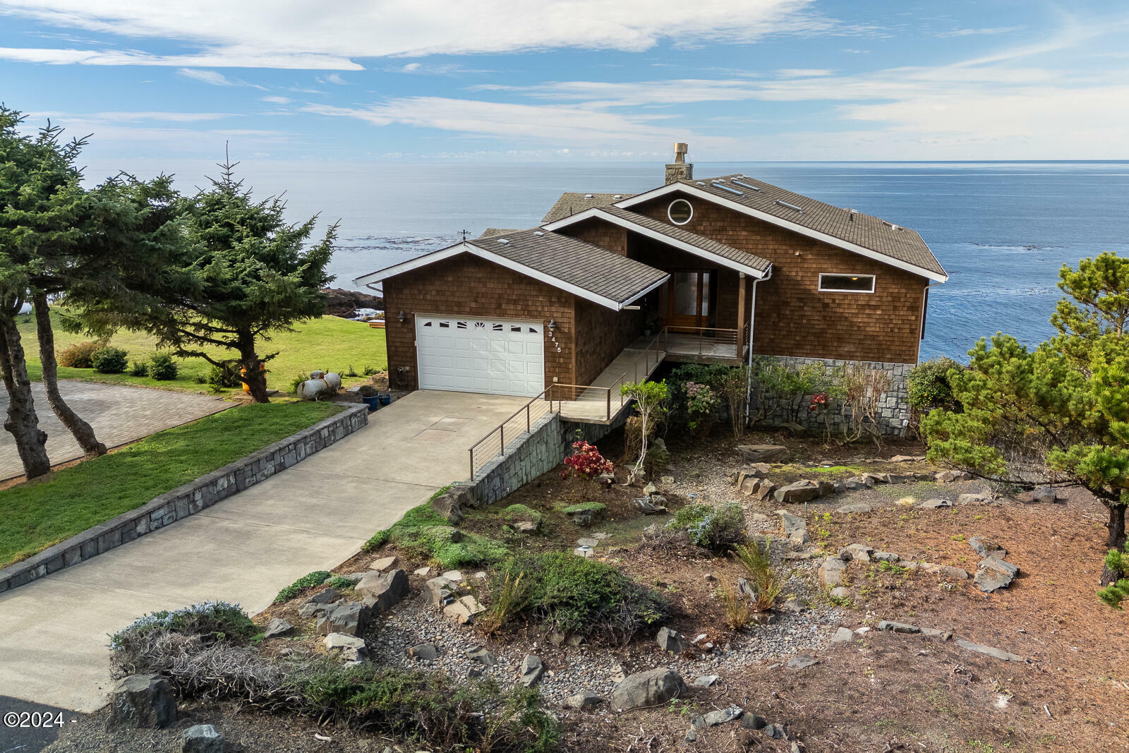 3475 Rocky Creek Avenue  Depoe Bay OR 97341 photo