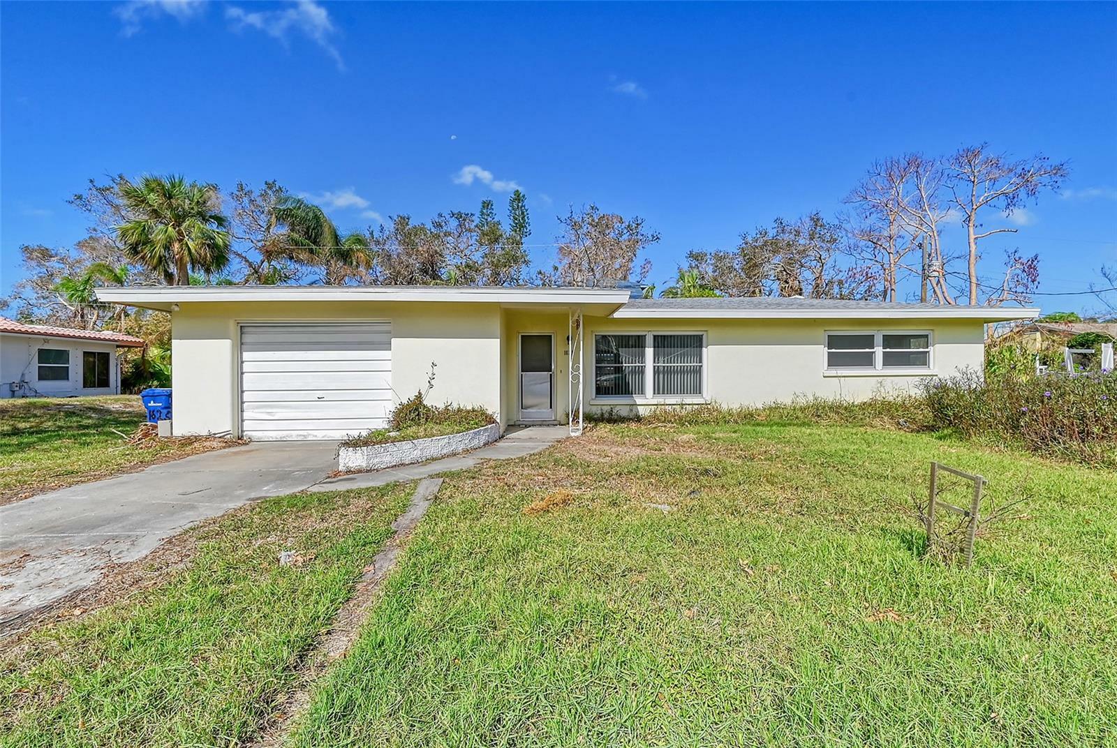 Property Photo:  1625 Idle Lane  FL 34231 