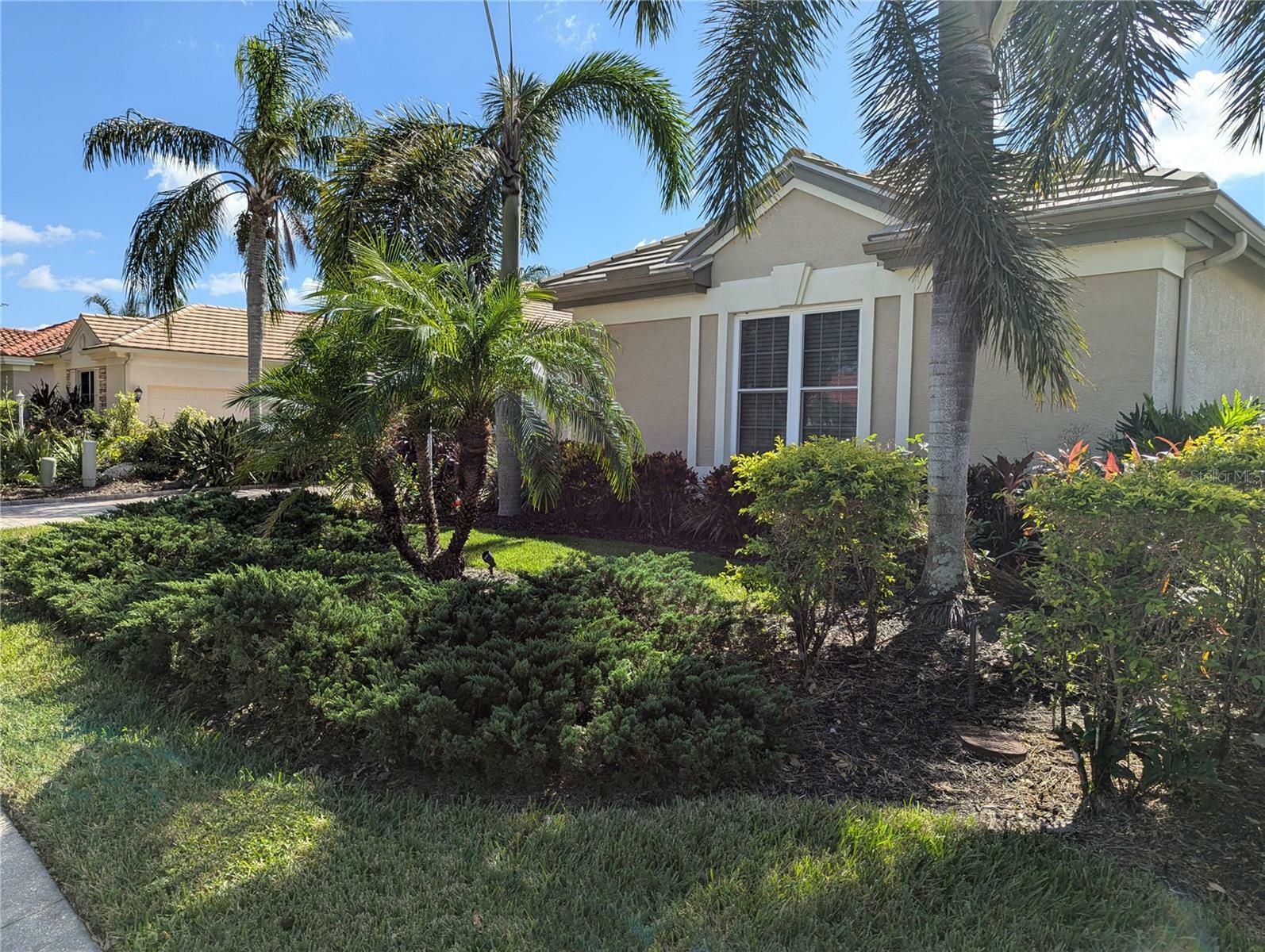 Property Photo:  6538 Waters Edge Way  FL 34202 