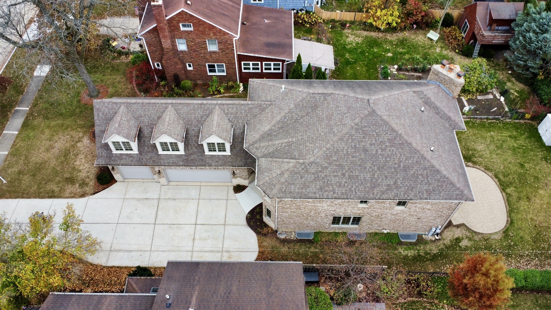 Property Photo:  3917 Grove Avenue  IL 60558 