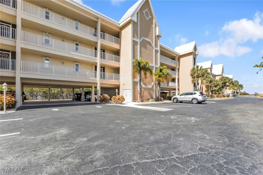 Property Photo: 101 N Marion Court 122 FL 33950