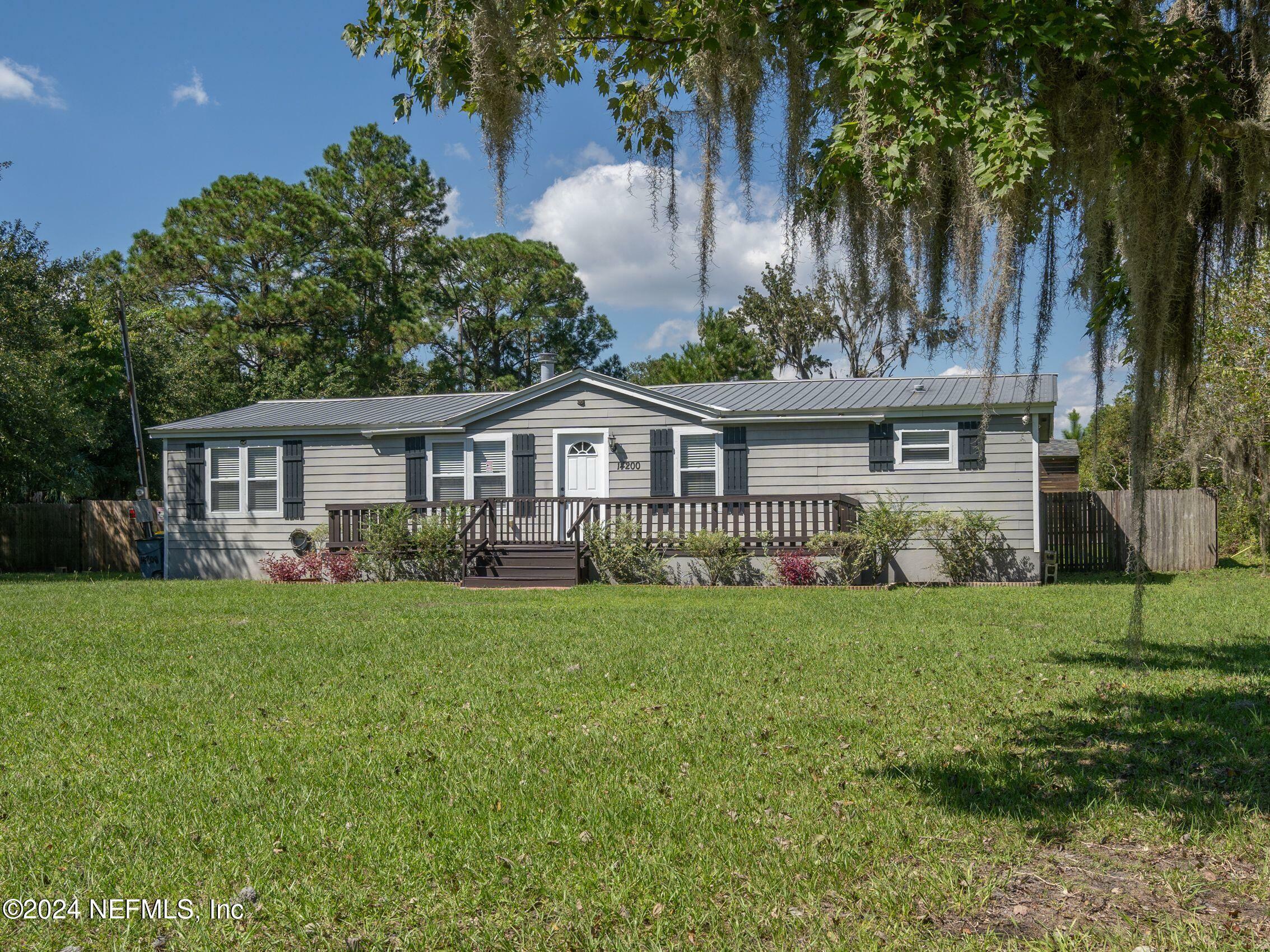 Property Photo:  14200 Grover Road  FL 32226 