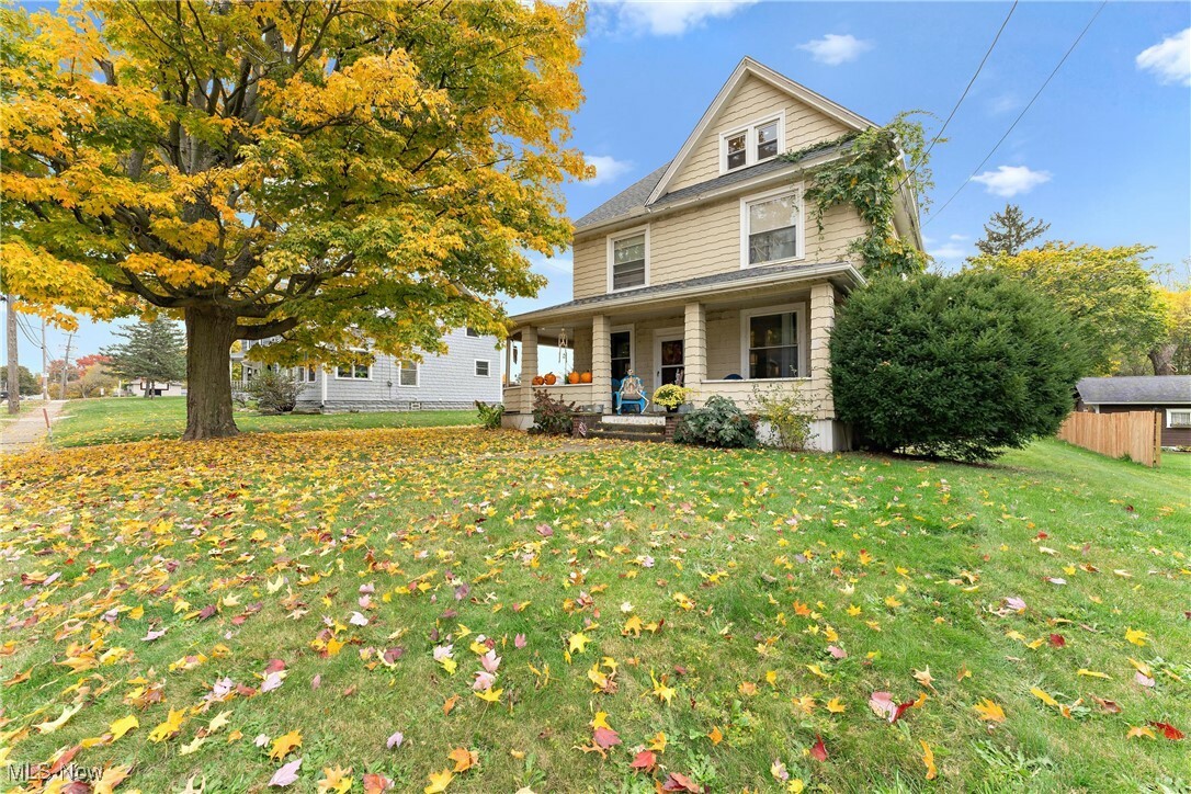 Property Photo:  3404 State Street NW  OH 44720 