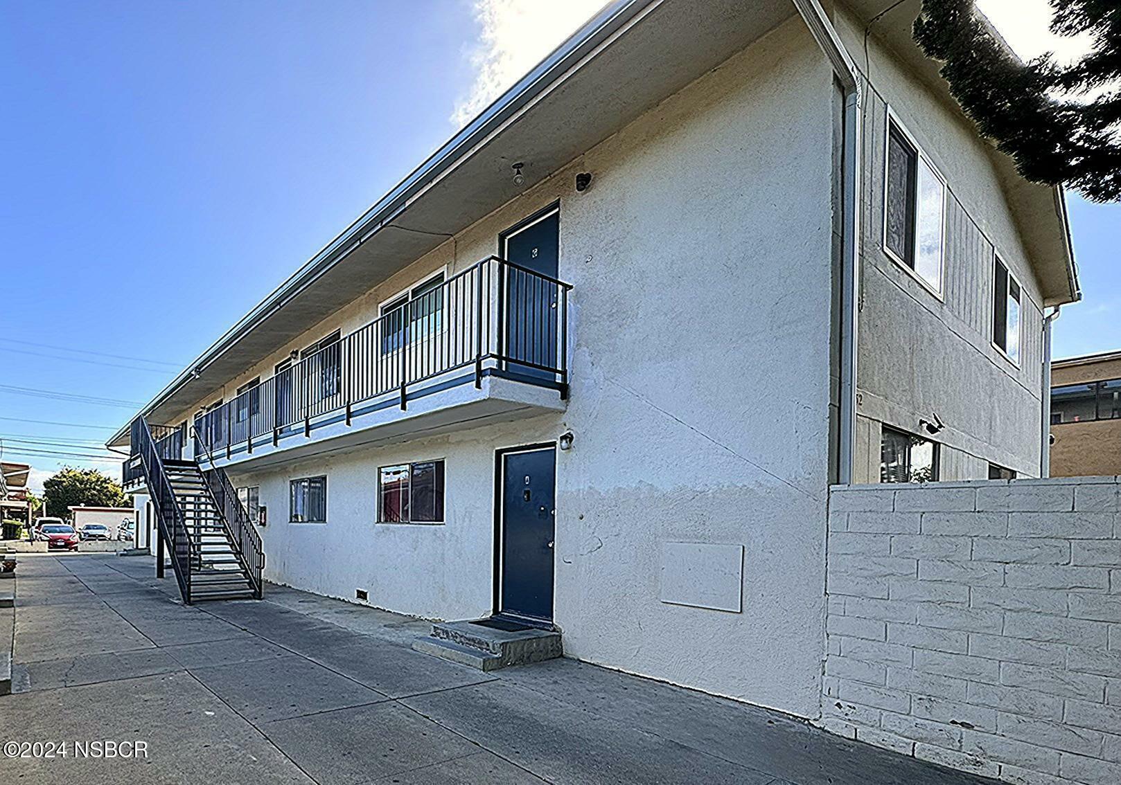 Property Photo:  732 N G Street  CA 93436 