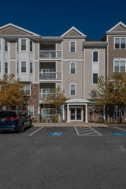Property Photo: 70 Trotter Rd 4201 MA 02190