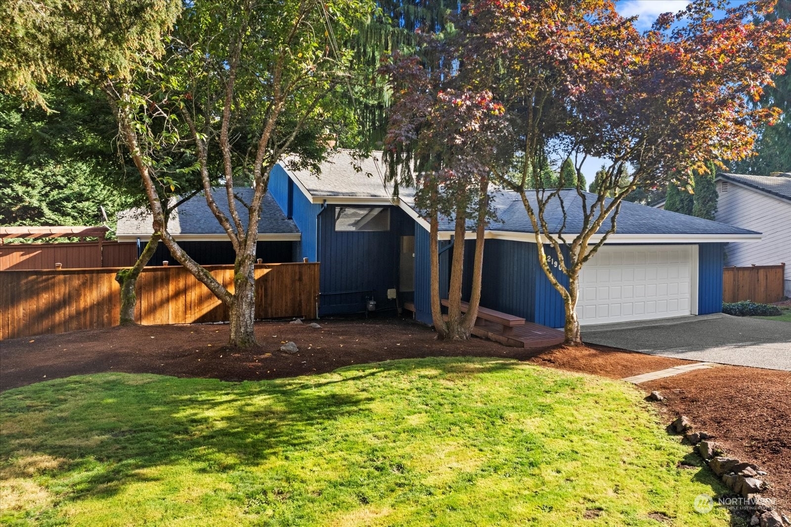 Property Photo:  21907 3rd Avenue SE  WA 98021 