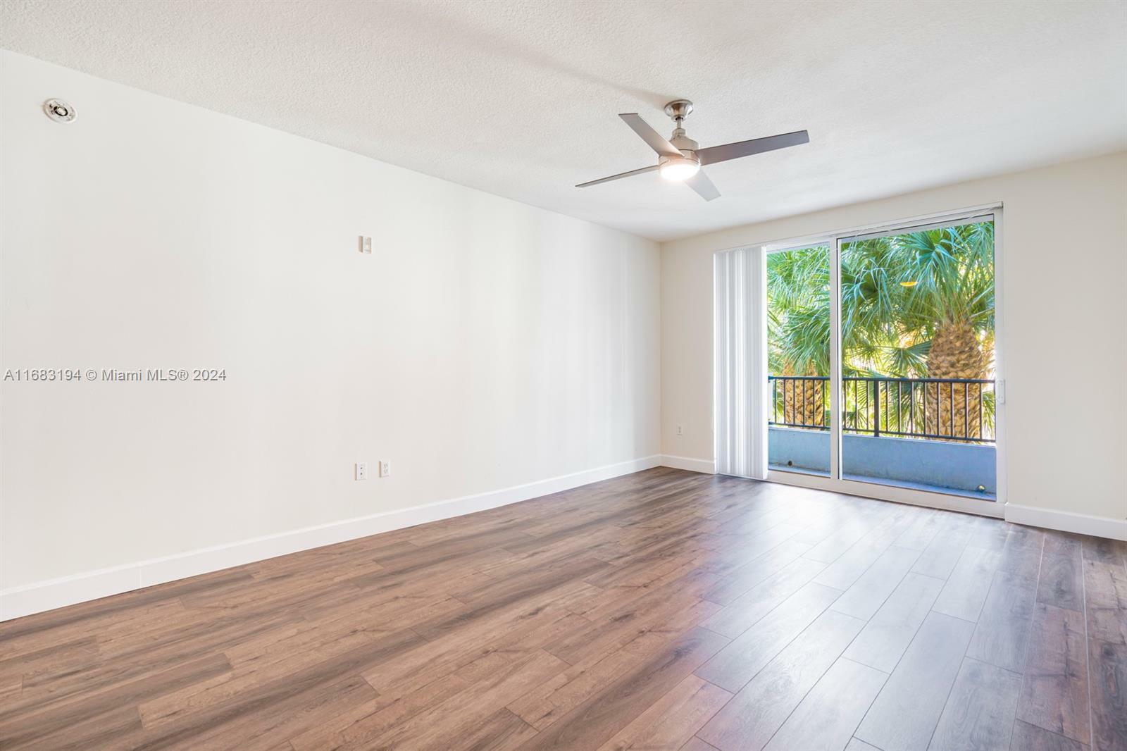 Property Photo:  2421 NE 65th St 309  FL 33308 