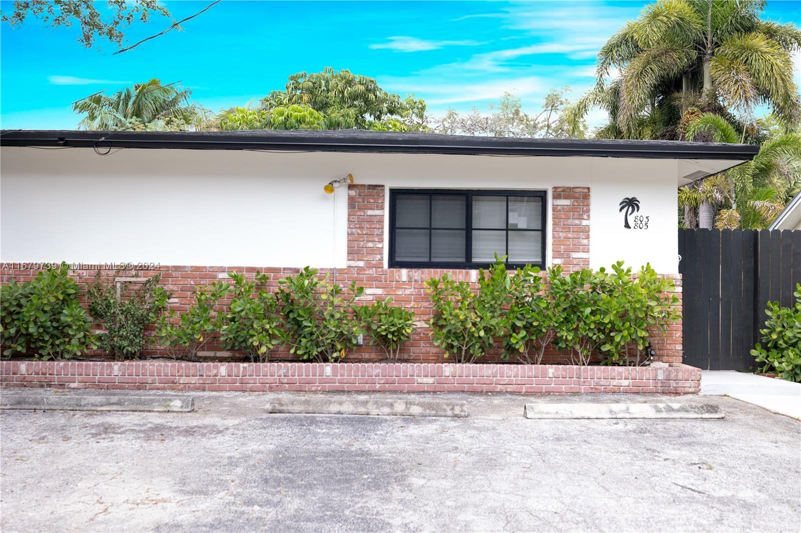 Property Photo:  803 W Las Olas Blvd 1  FL 33312 