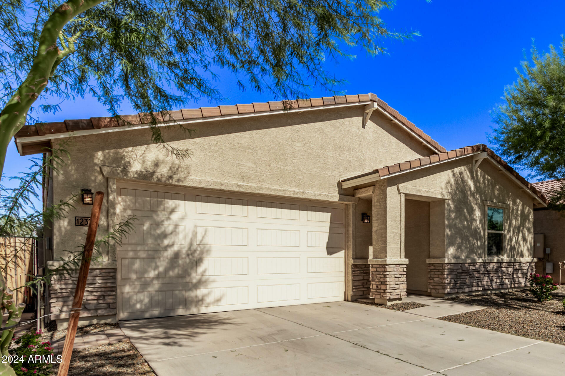 Property Photo:  12336 W Northview Avenue  AZ 85307 