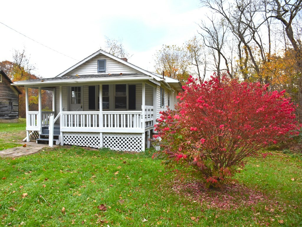 Property Photo:  14494 S Mosiertown Rd  PA 16335 