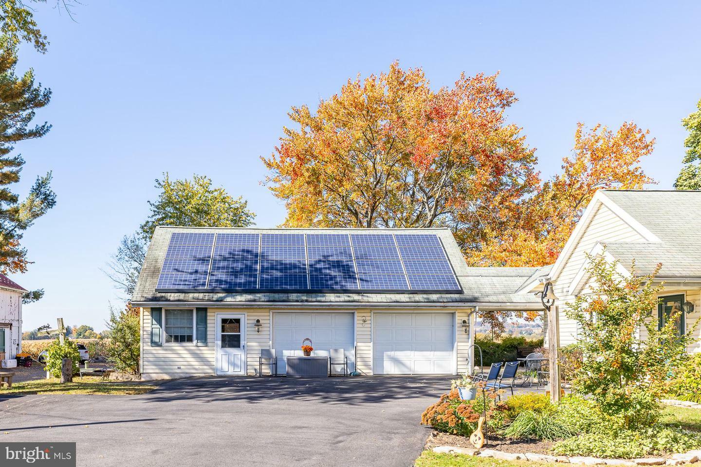 Property Photo:  633 Laurelwood Road  PA 19465 