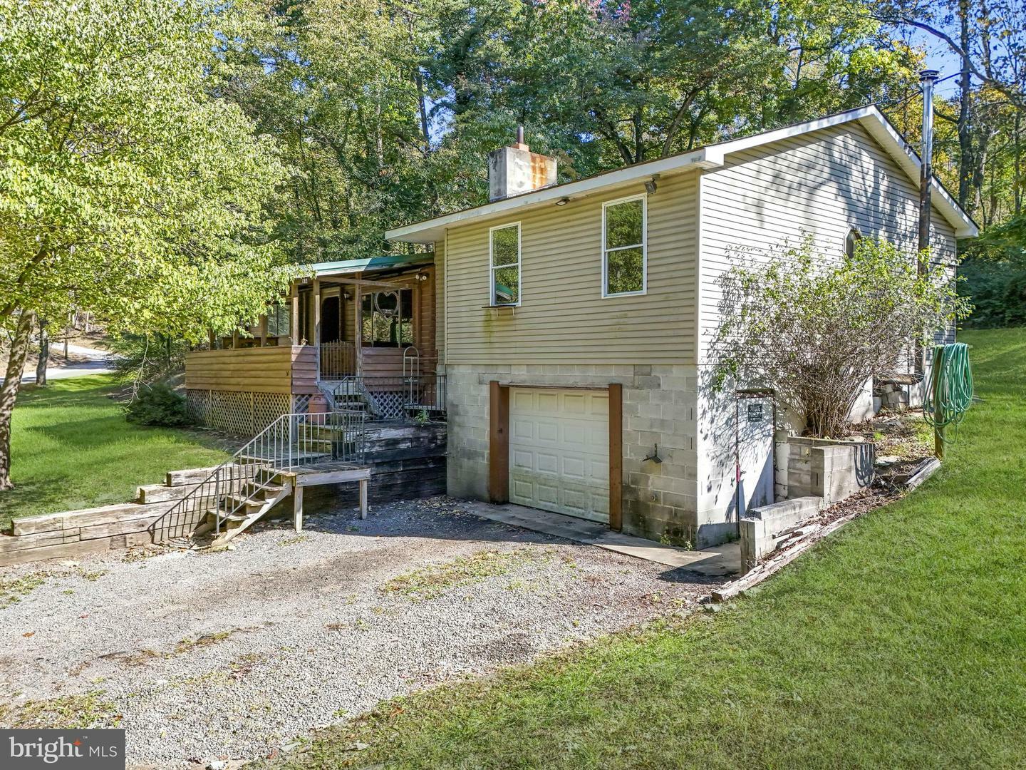 Property Photo:  50 Greentree Drive  WV 25425 