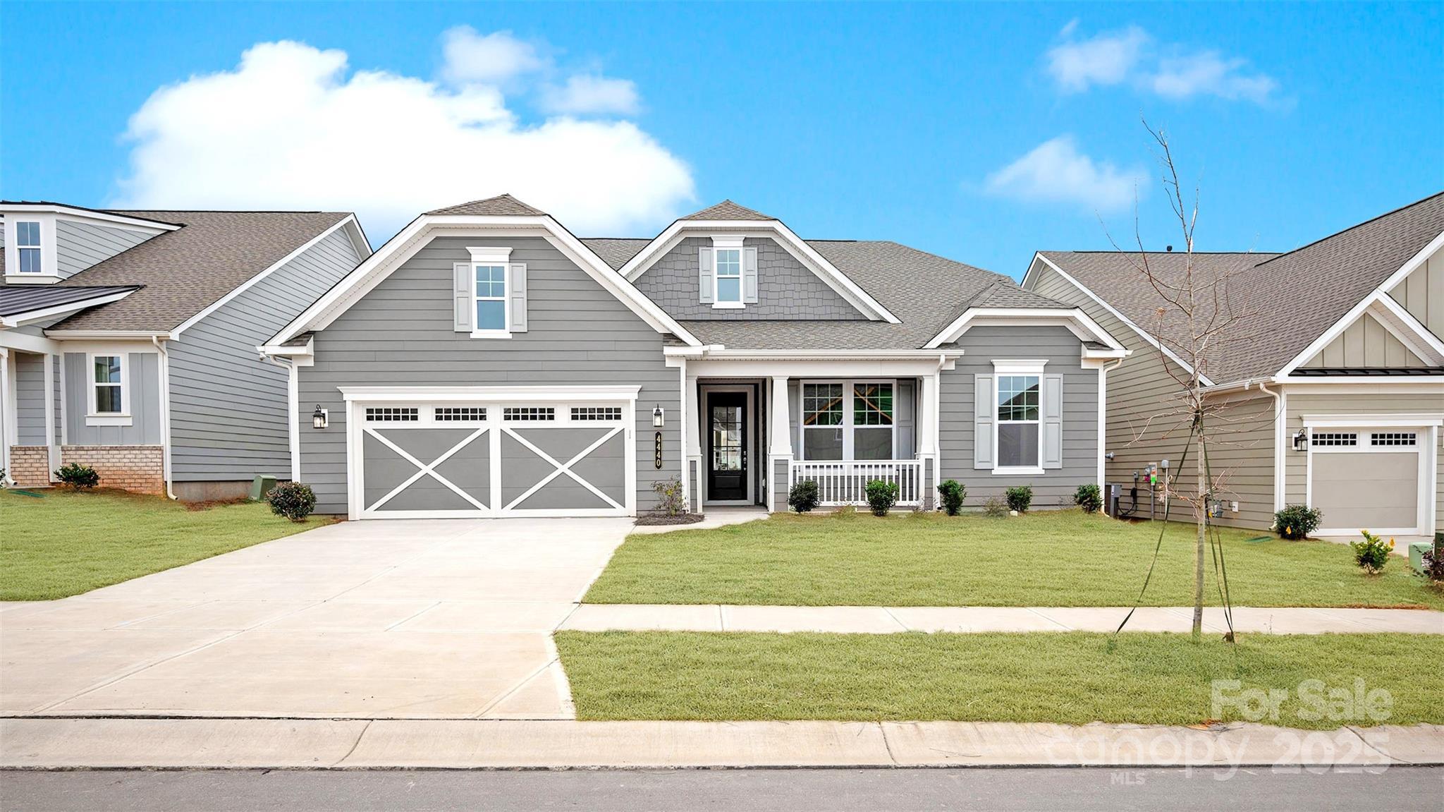 Property Photo: 4440 Moxie Way NC 28215