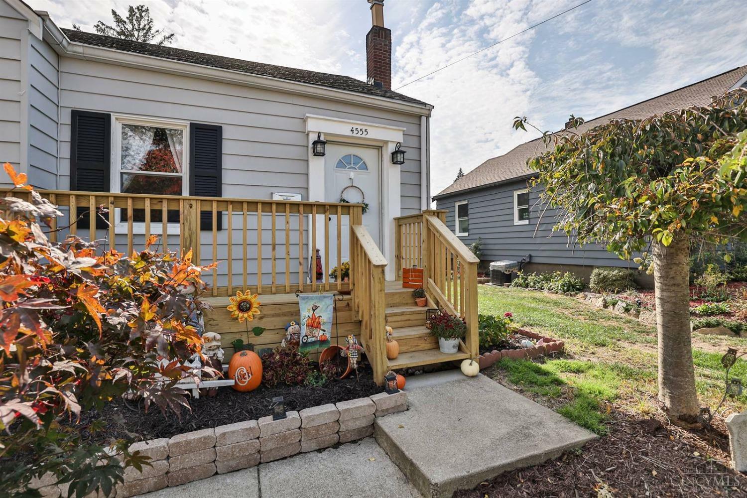 Property Photo:  4555 Buxton Road  OH 45242 