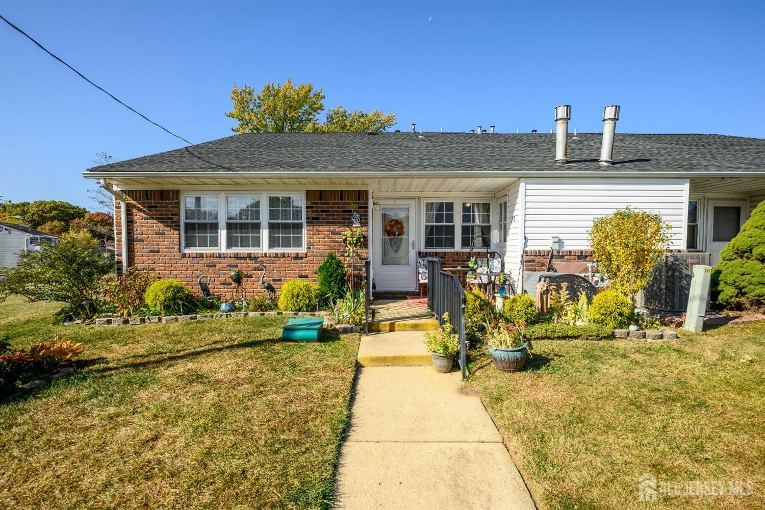 Property Photo:  28 Galewood Drive  NJ 07747 