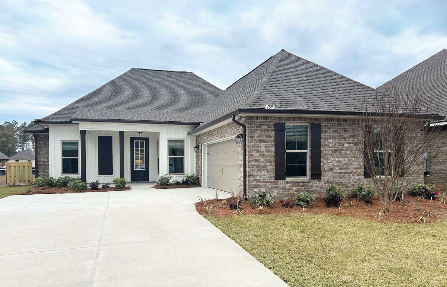 Property Photo: 189 Lumen Loop FL 32439