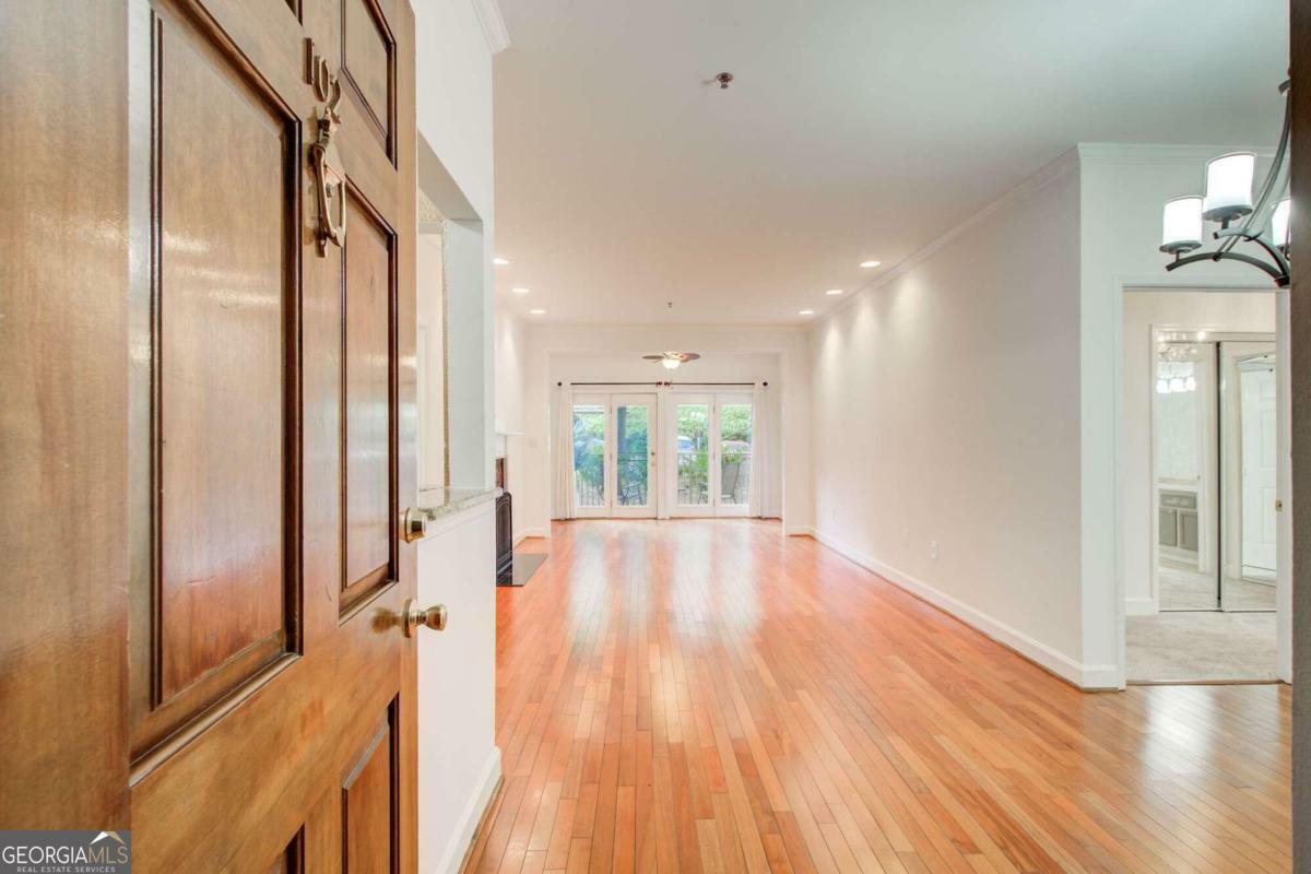 Property Photo:  2865 Lenox Road NE 102  GA 30324 