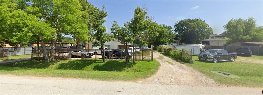 Property Photo:  10834 Warwana Road  TX 77043 