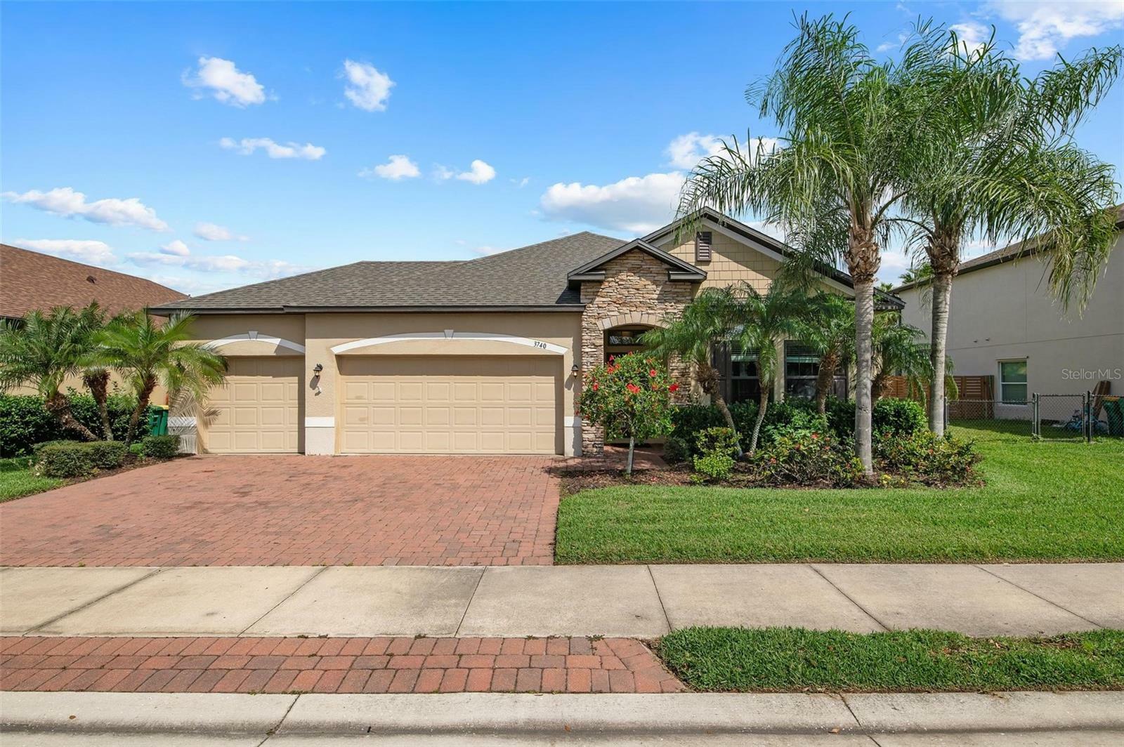 Property Photo:  3740 Cobblestone Lane  FL 33980 