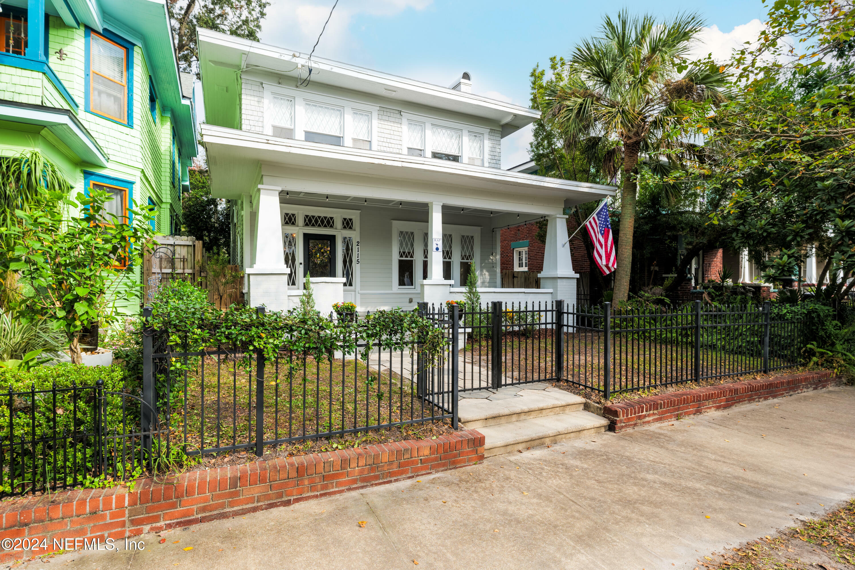 Property Photo:  2115 Post Street  FL 32204 