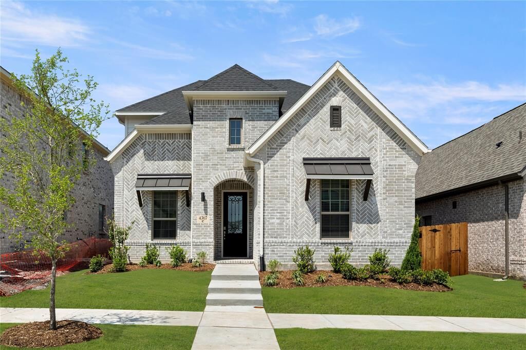 Property Photo:  4307 Hudson Street  TX 75087 