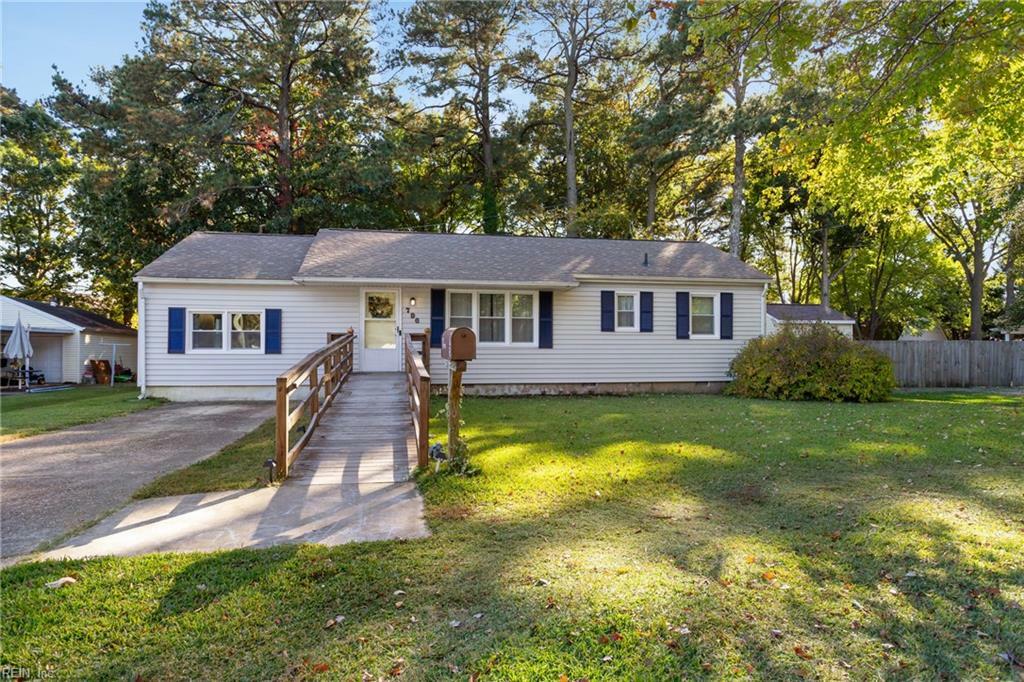 Property Photo:  796 Old Oyster Point Road  VA 23602 