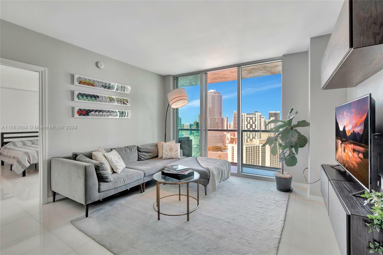 Property Photo:  500 Brickell Av 3505  FL 33131 