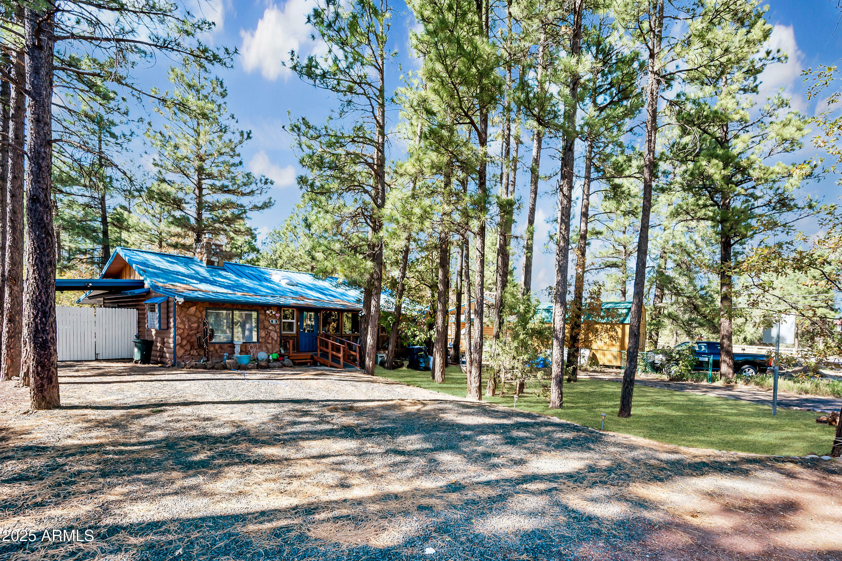 Property Photo:  80 Riverside Drive  AZ 85929 