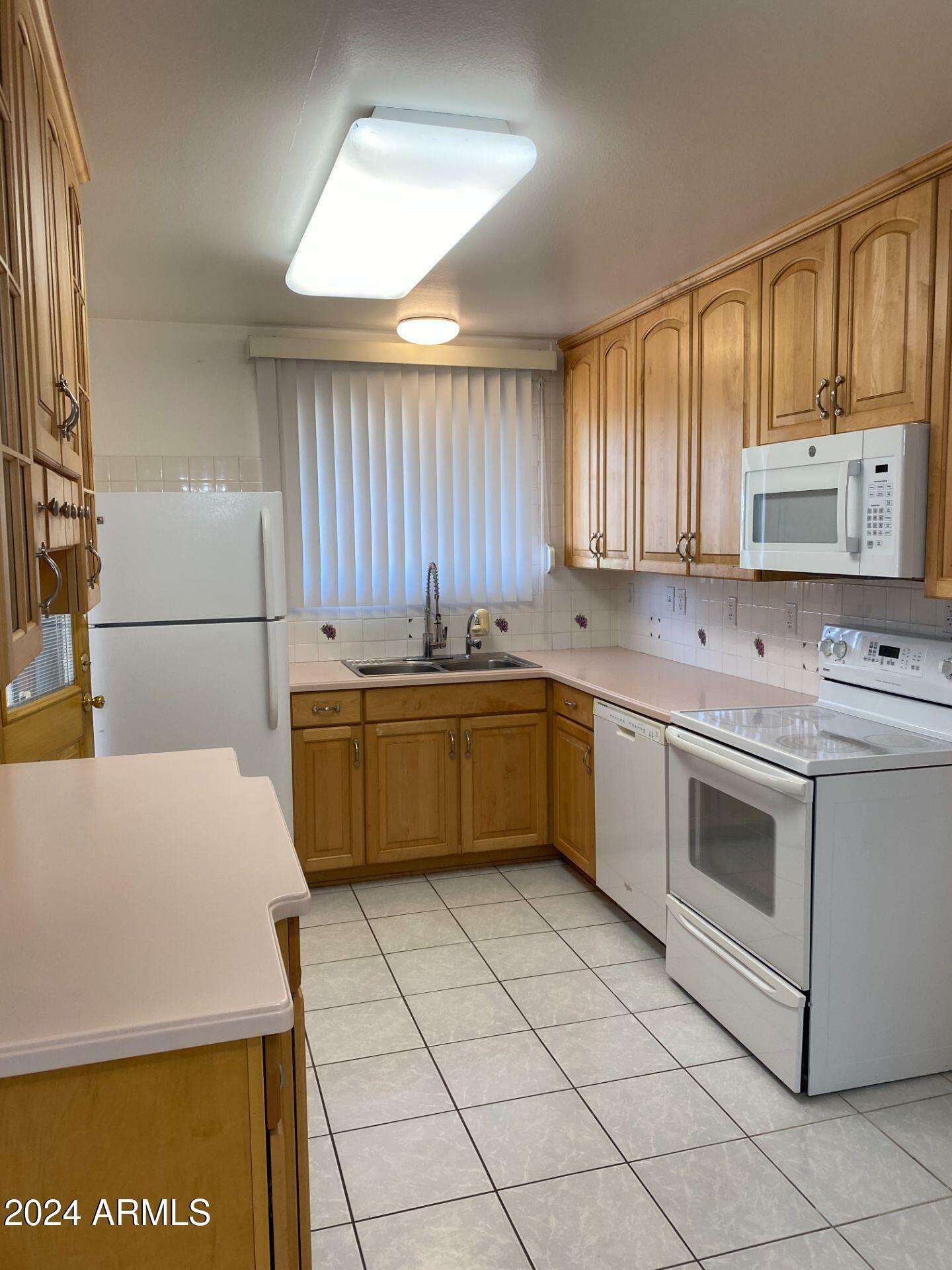 Property Photo:  10651 W Connecticut Avenue  AZ 85351 