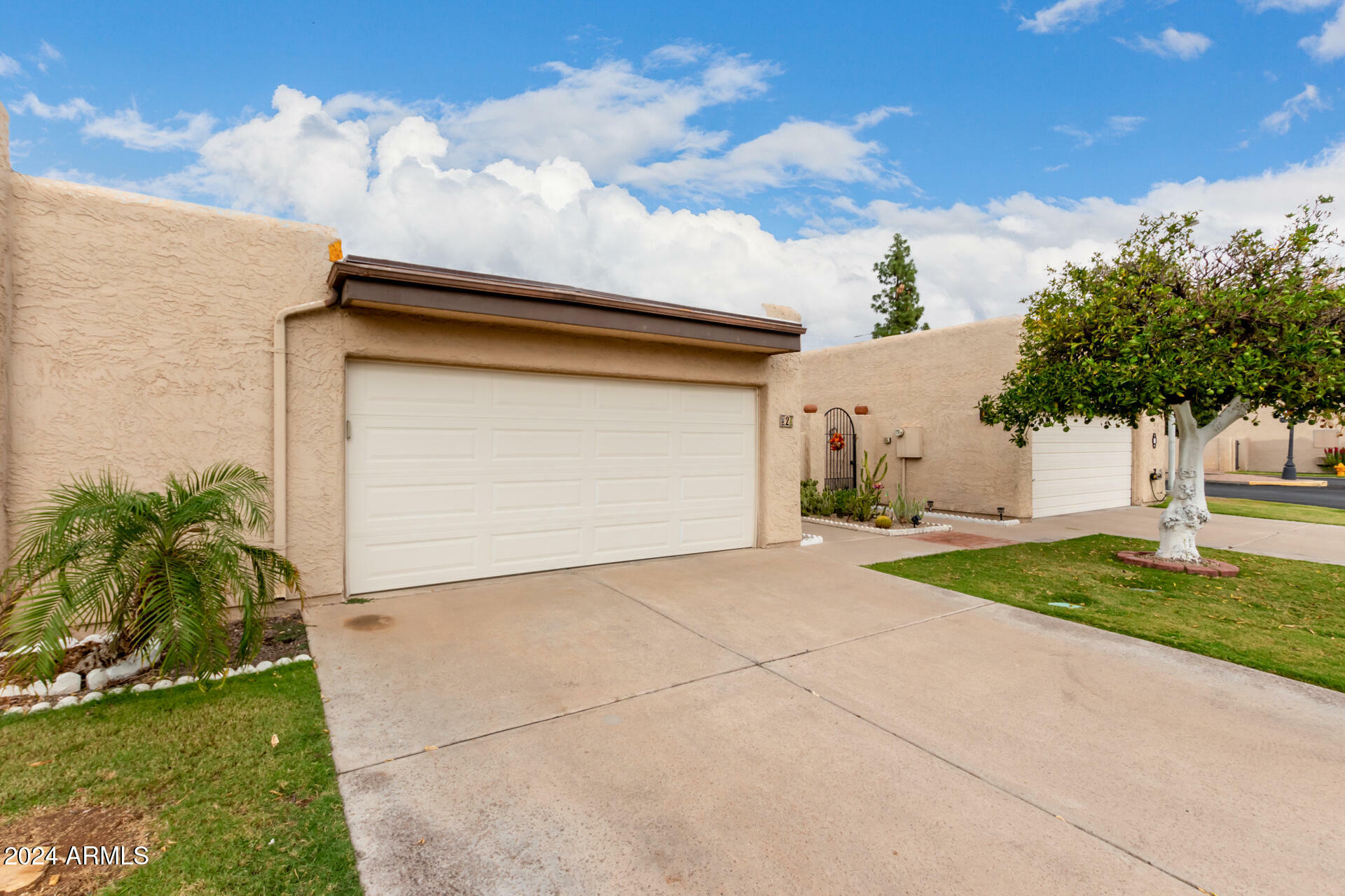 Property Photo:  3345 E University Drive 2  AZ 85213 