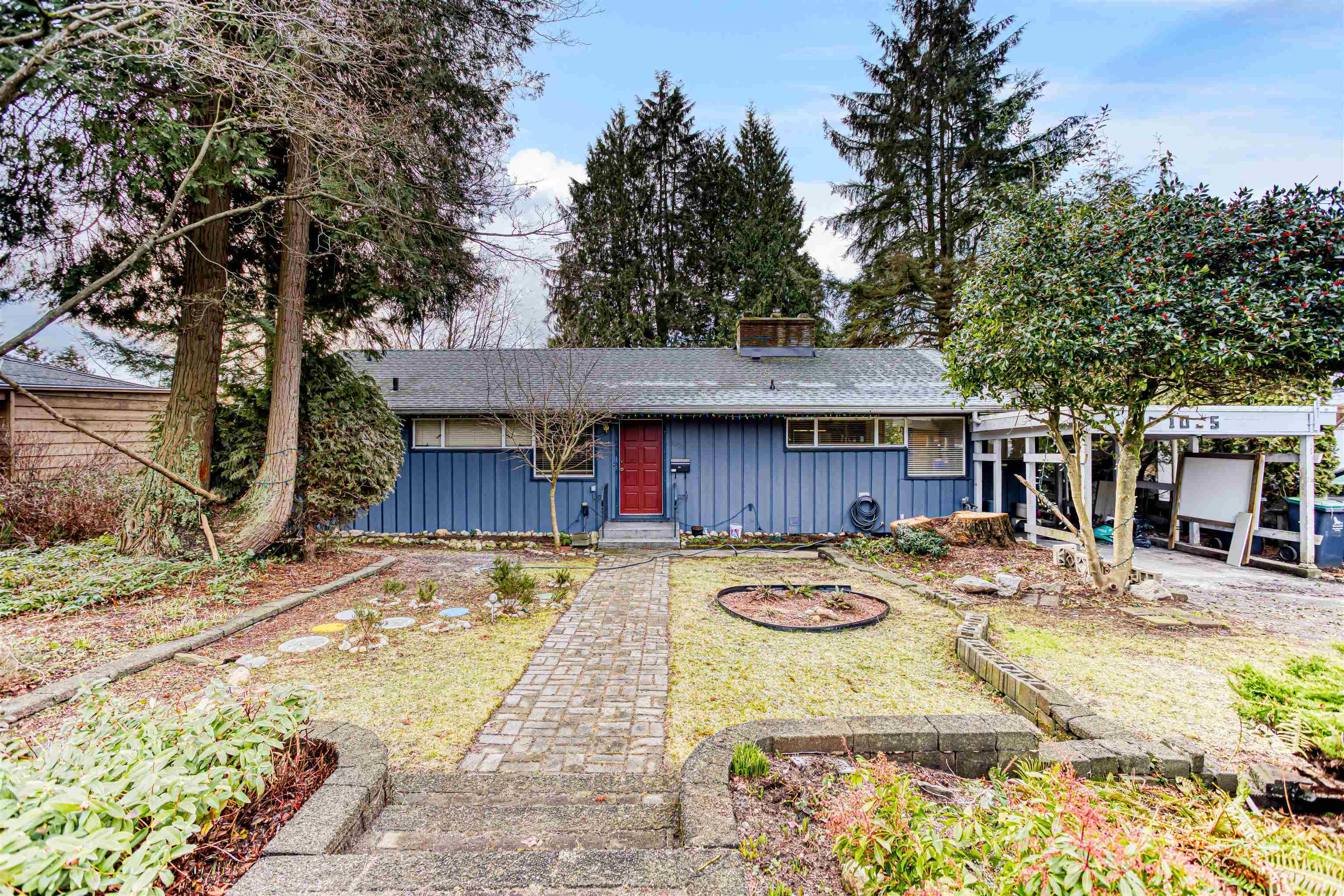 Property Photo:  1025 Ridgewood Drive  BC V7R 1H9 