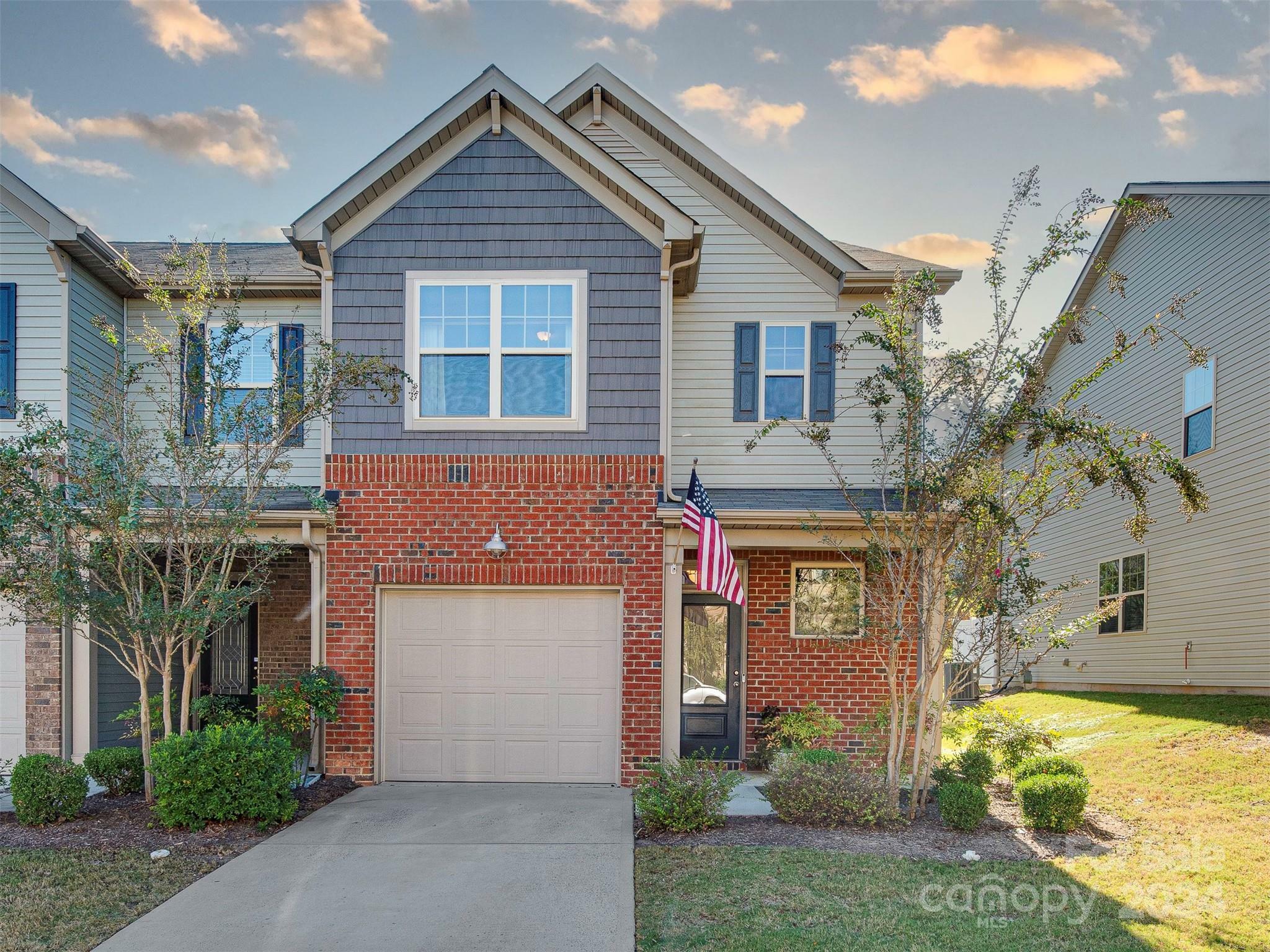 Property Photo:  4023 Black Walnut Way  SC 29707 