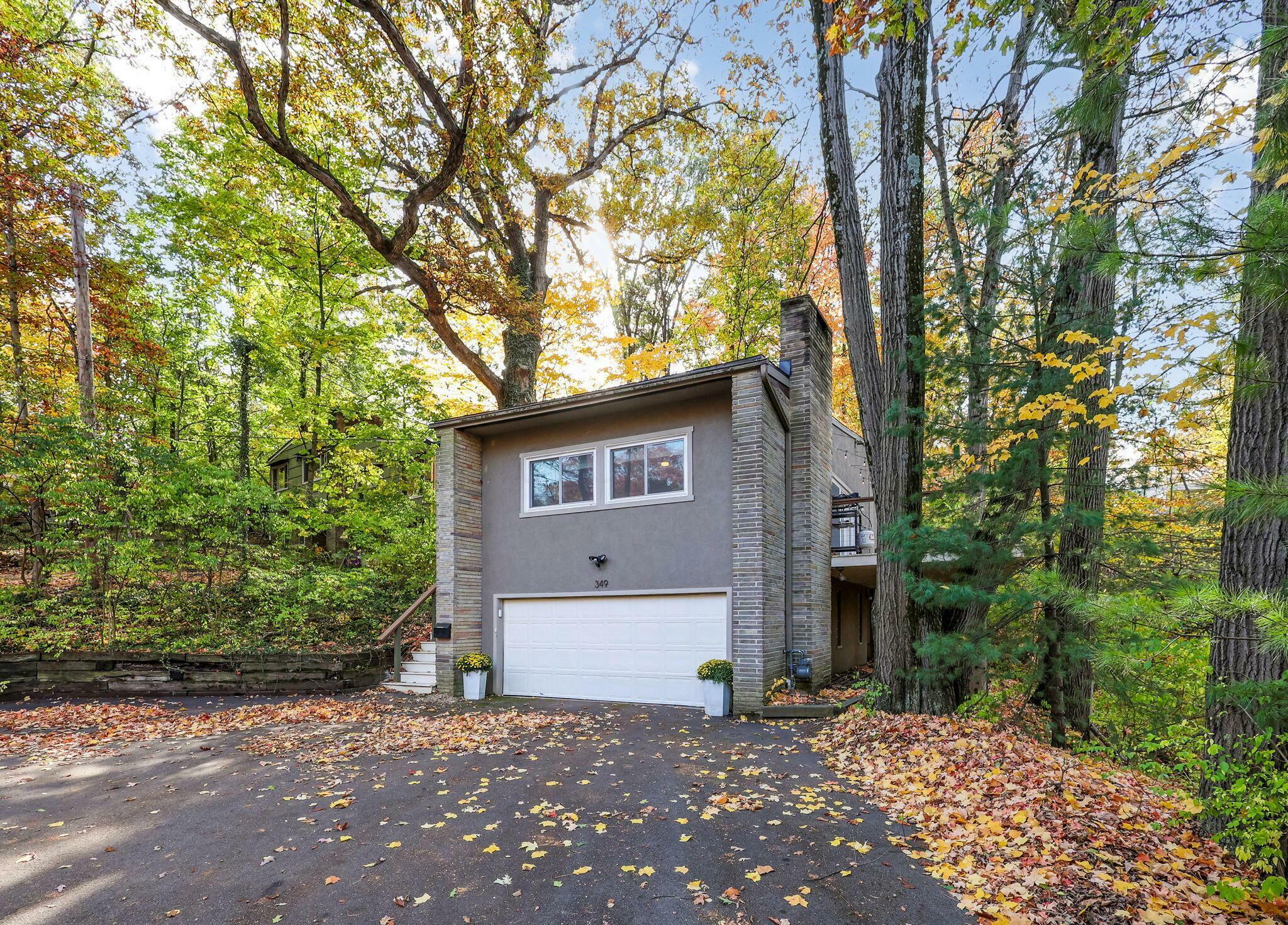 Property Photo:  349 E Cooke Road  OH 43214 