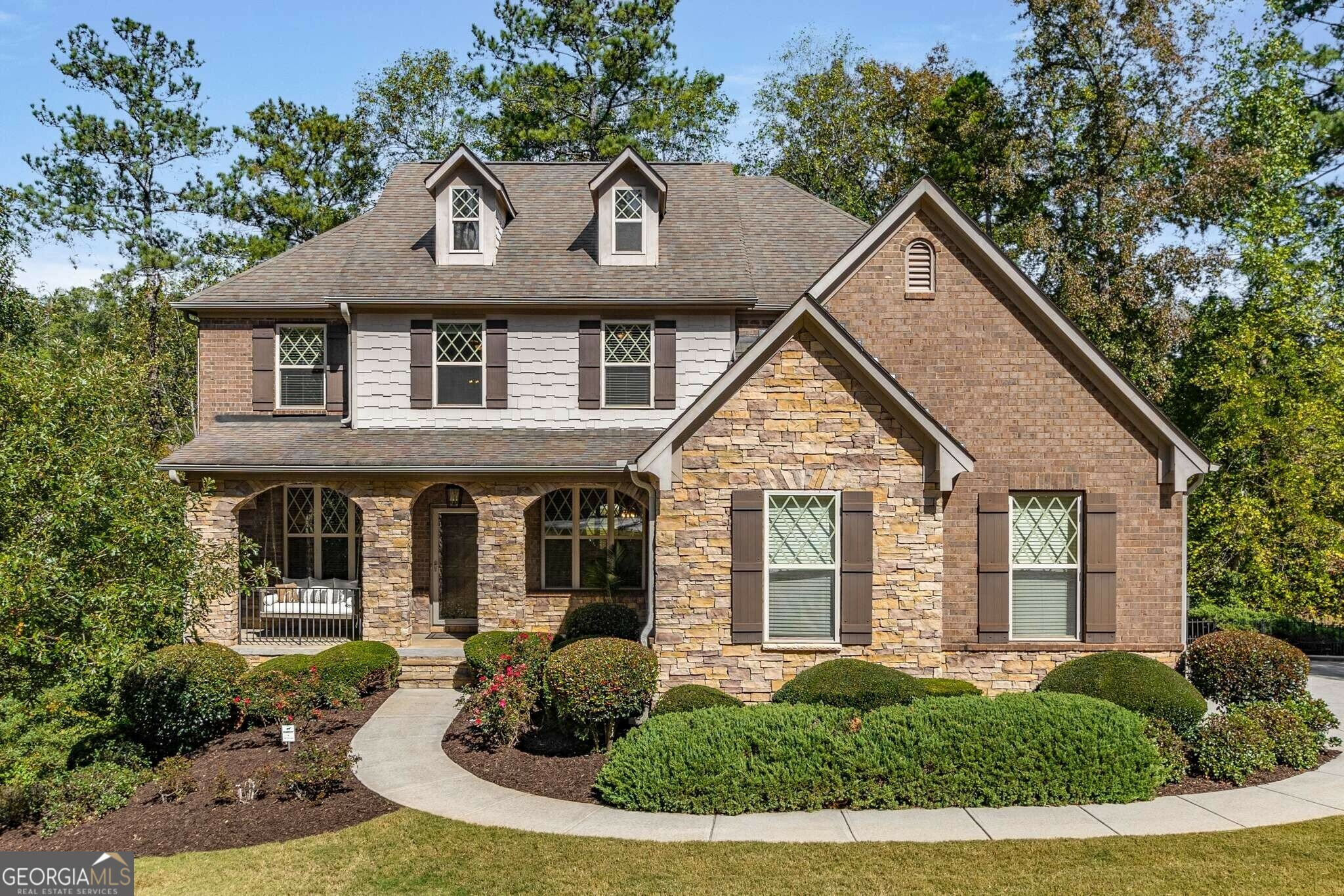 Property Photo:  1040 Ashley Manor Drive  GA 30075 