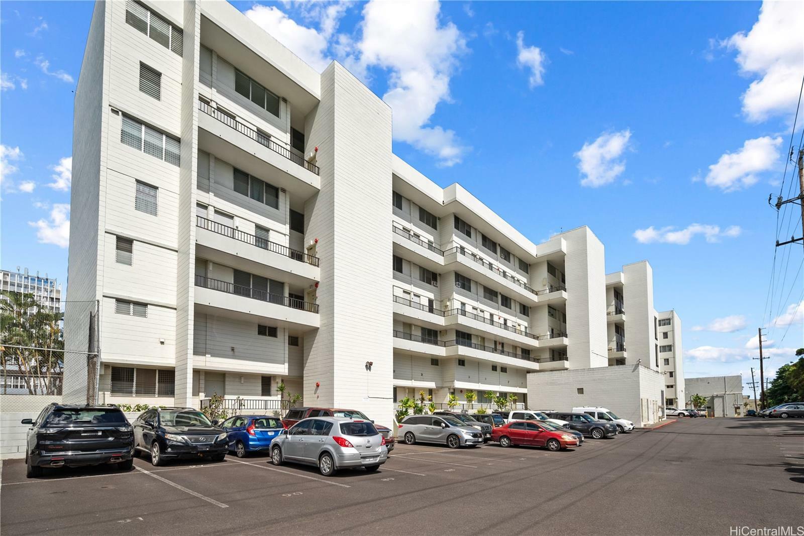 Property Photo:  46-270 Kahuhipa Street A419  HI 96744 