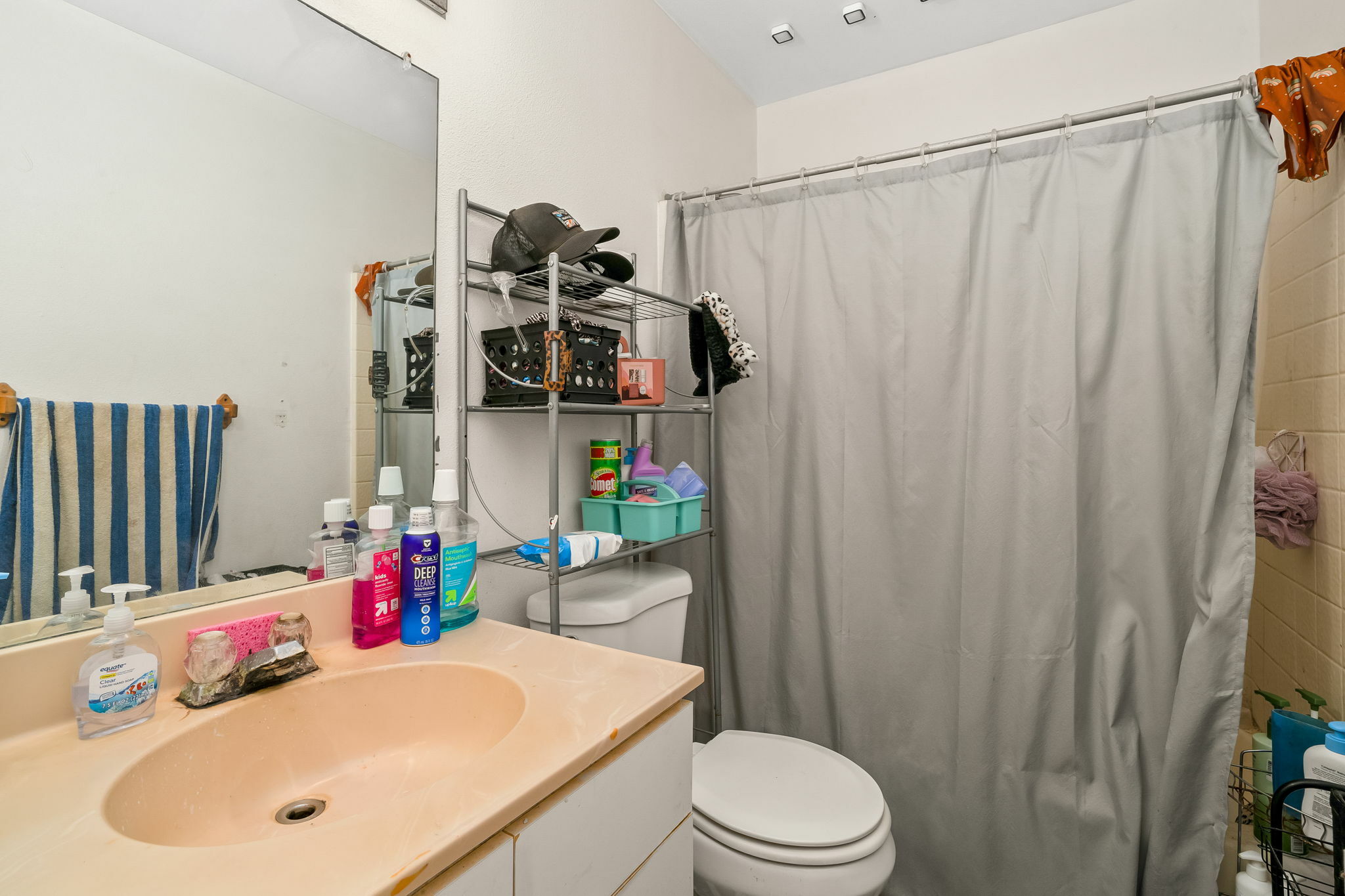 Property Photo:  4274 Oio St  HI 96766 