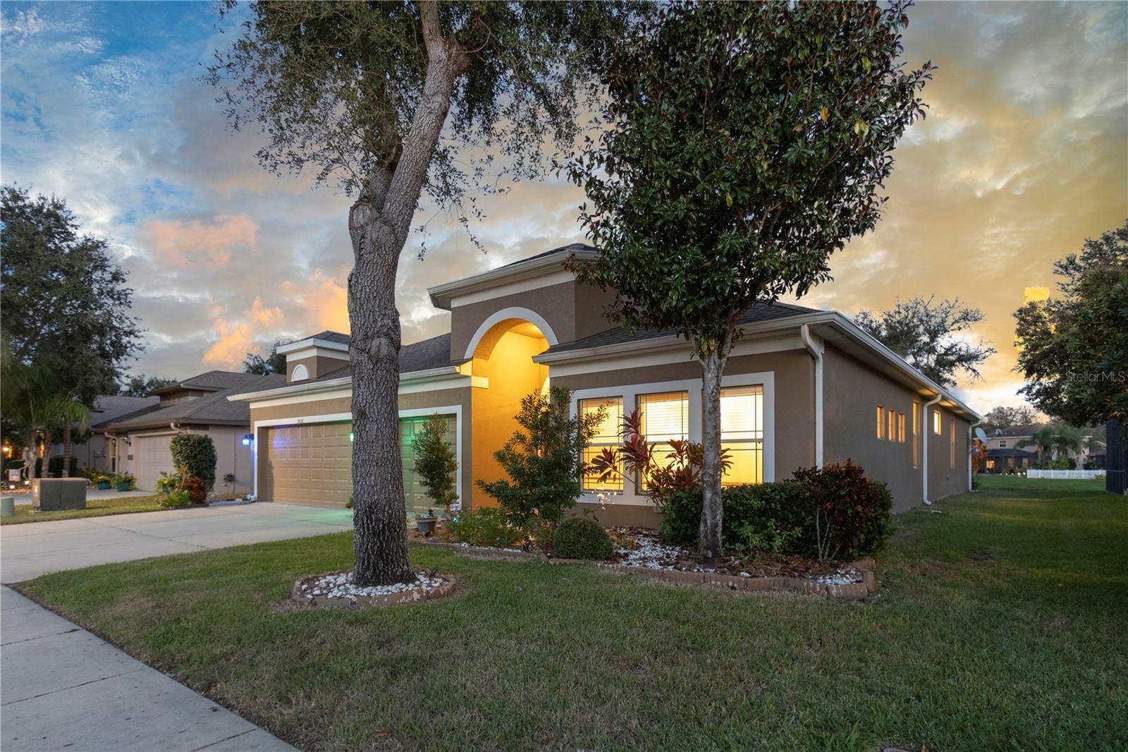 Property Photo:  8636 Tenbridge Way  FL 34654 